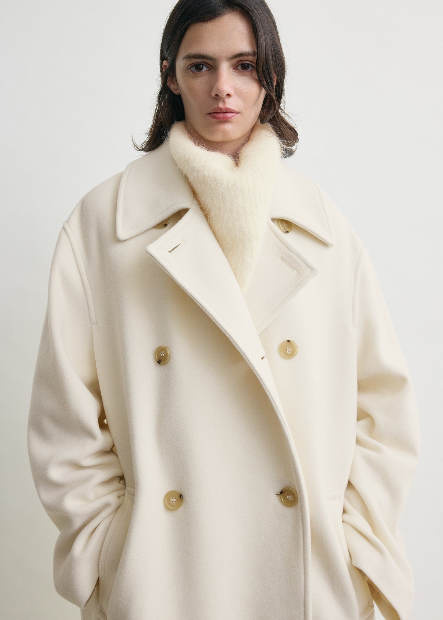 Shield coat ecru