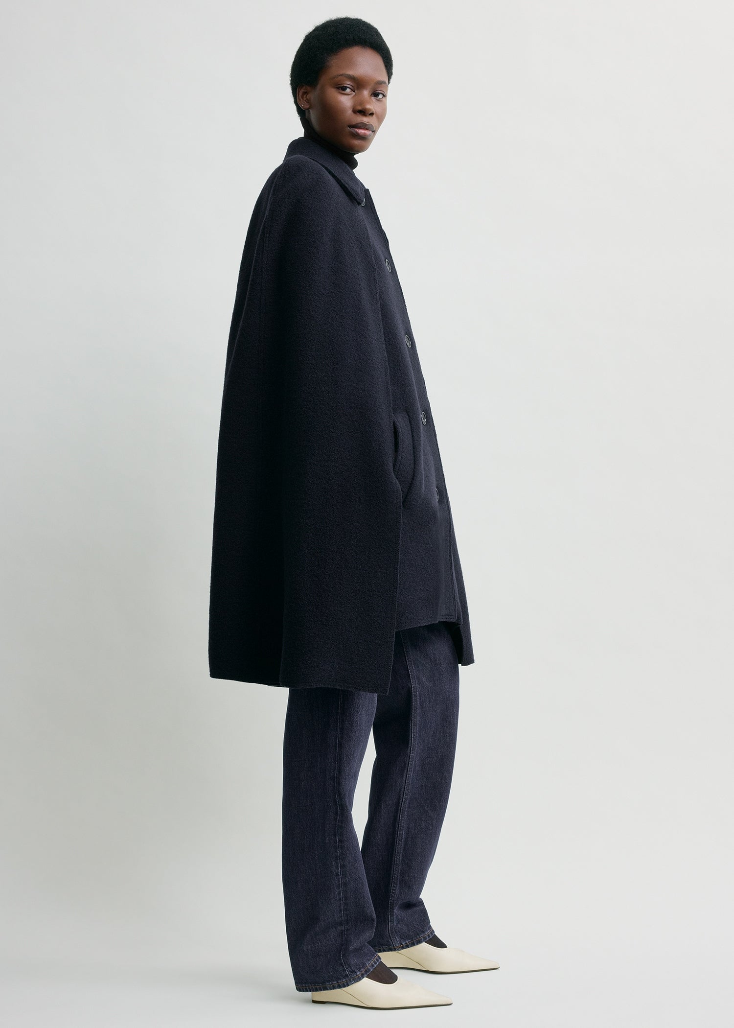 Cape coat navy