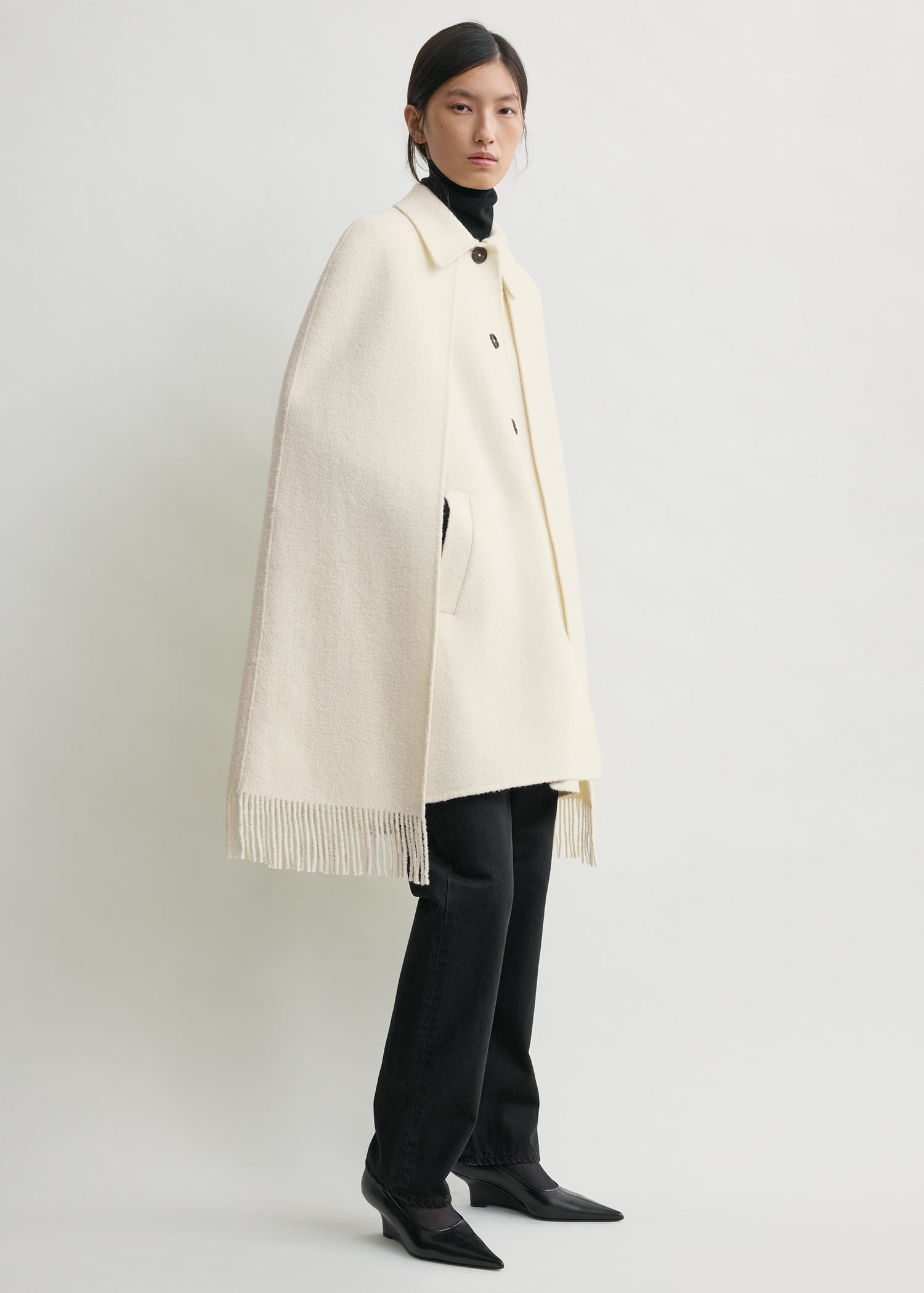 Fringe cape coat winter white