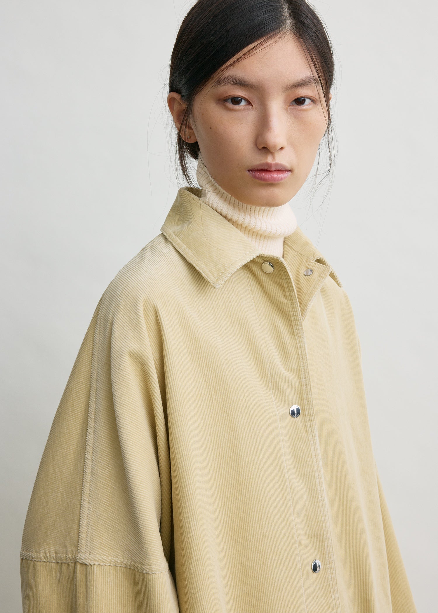 Cord overshirt jacket beige