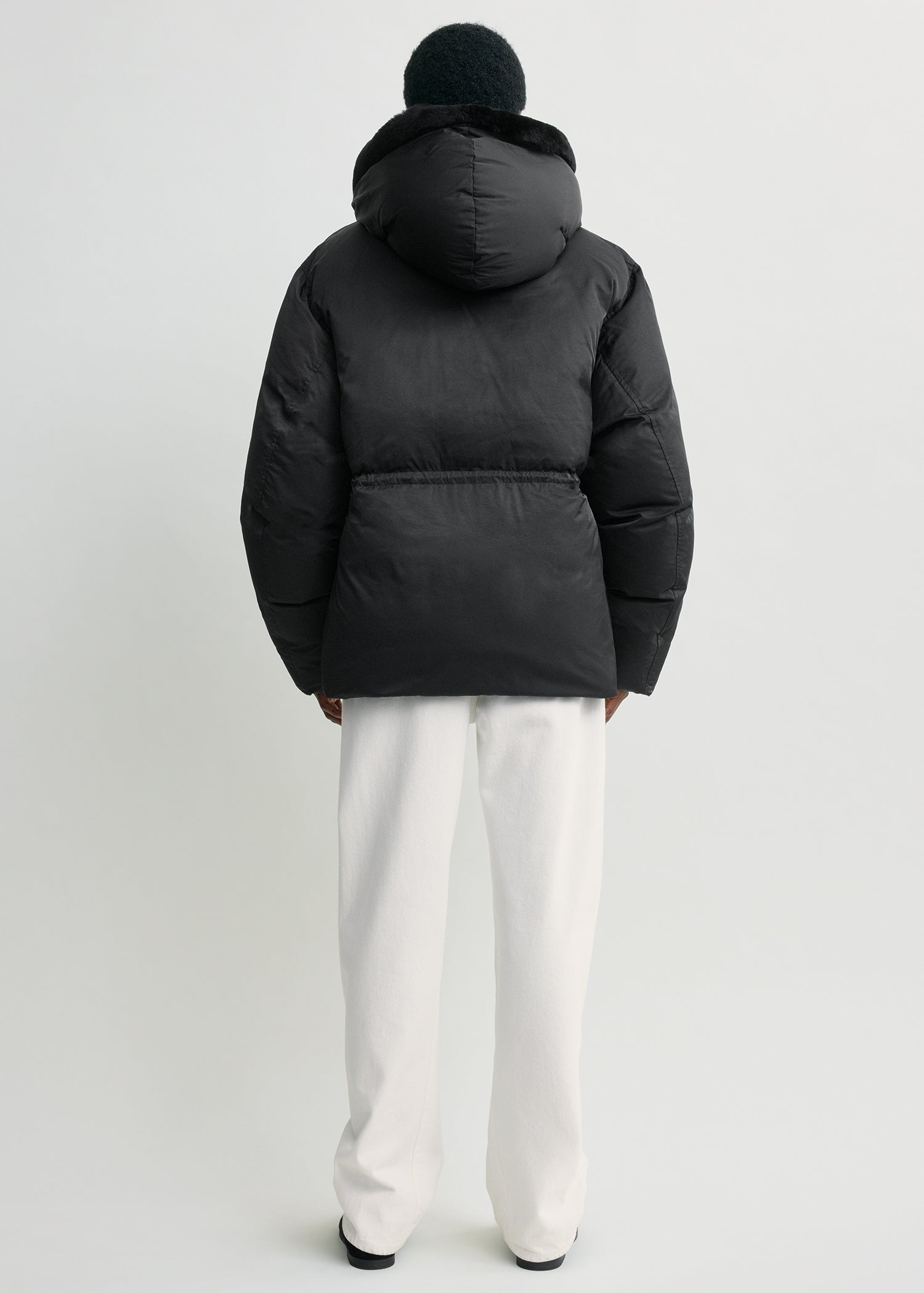 Cinched puffer jacket black – TOTEME