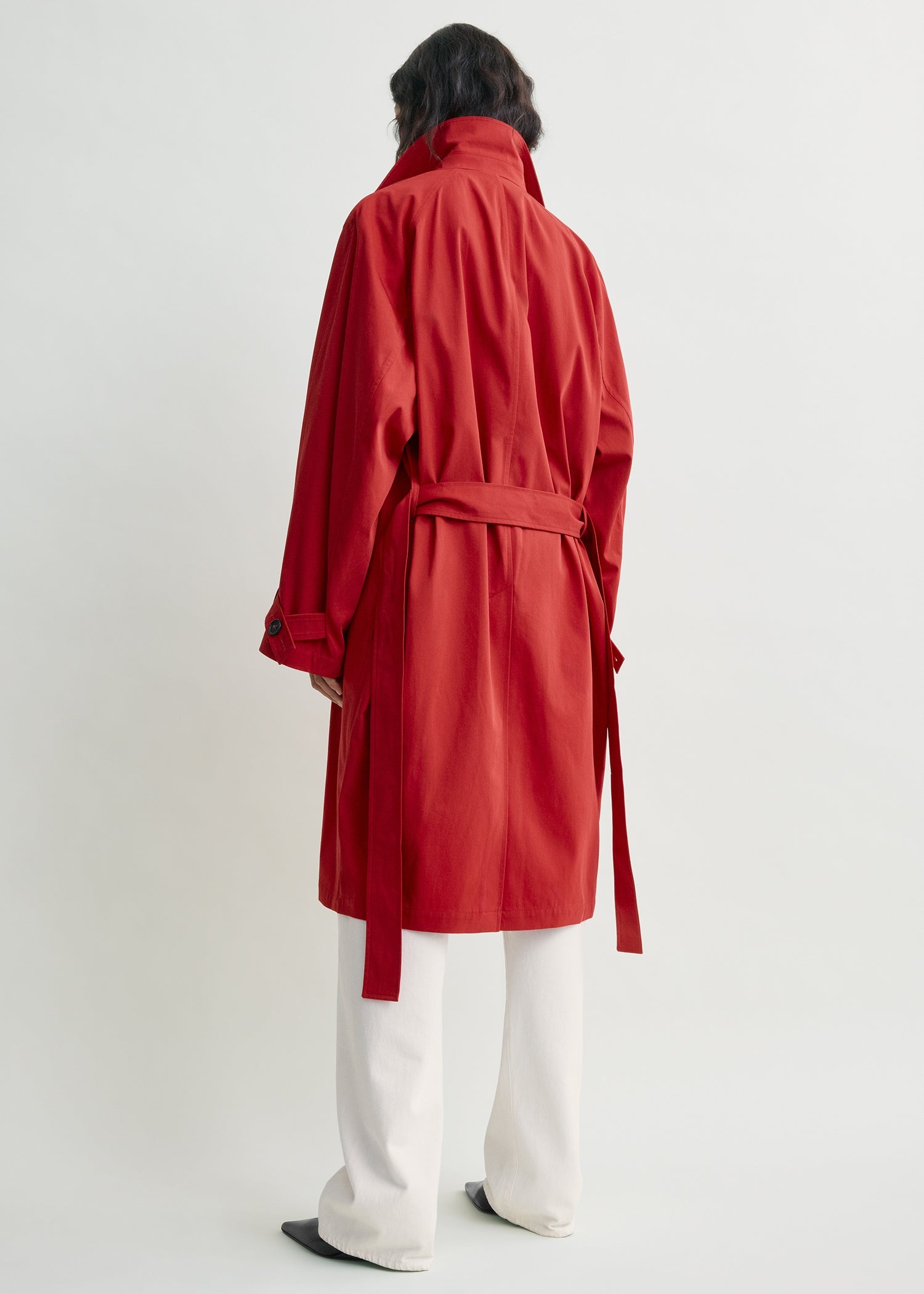 Light spring trench poppy