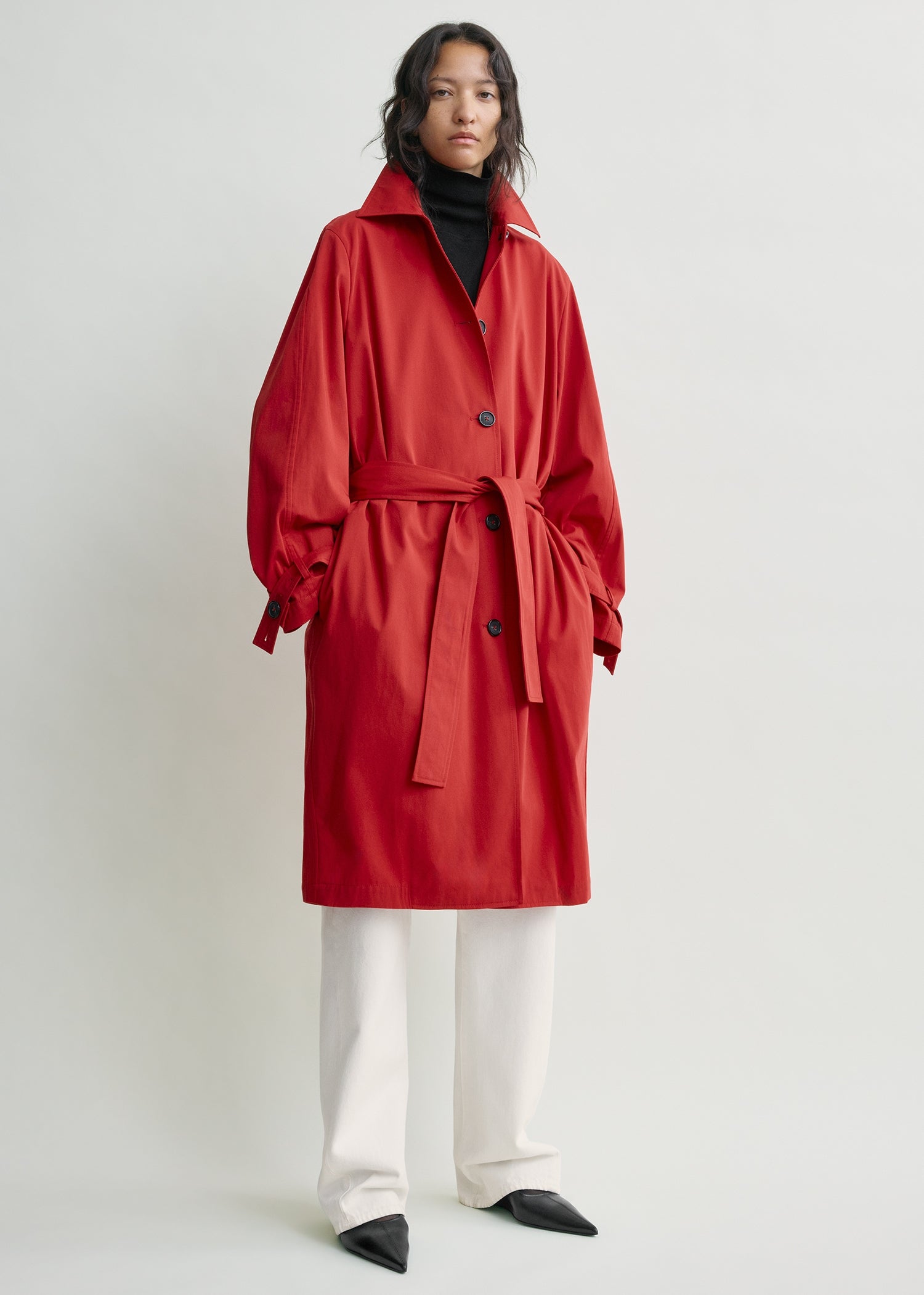 Light spring trench poppy