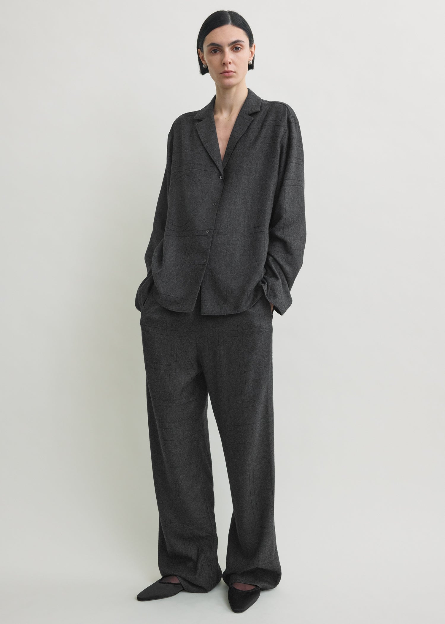 Monogram flannel pj top charcoal