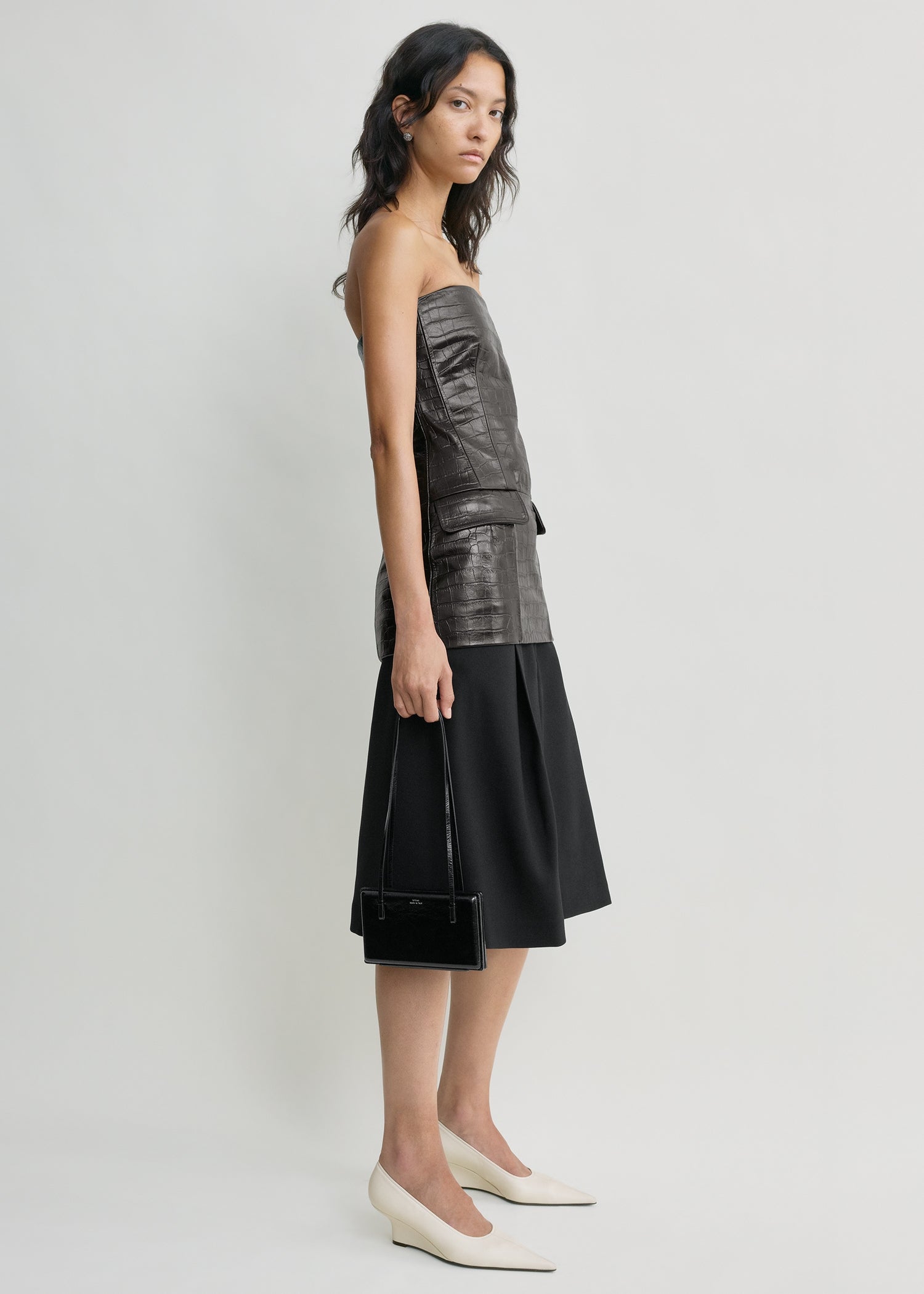Strapless croco-embossed pocket top dark brown