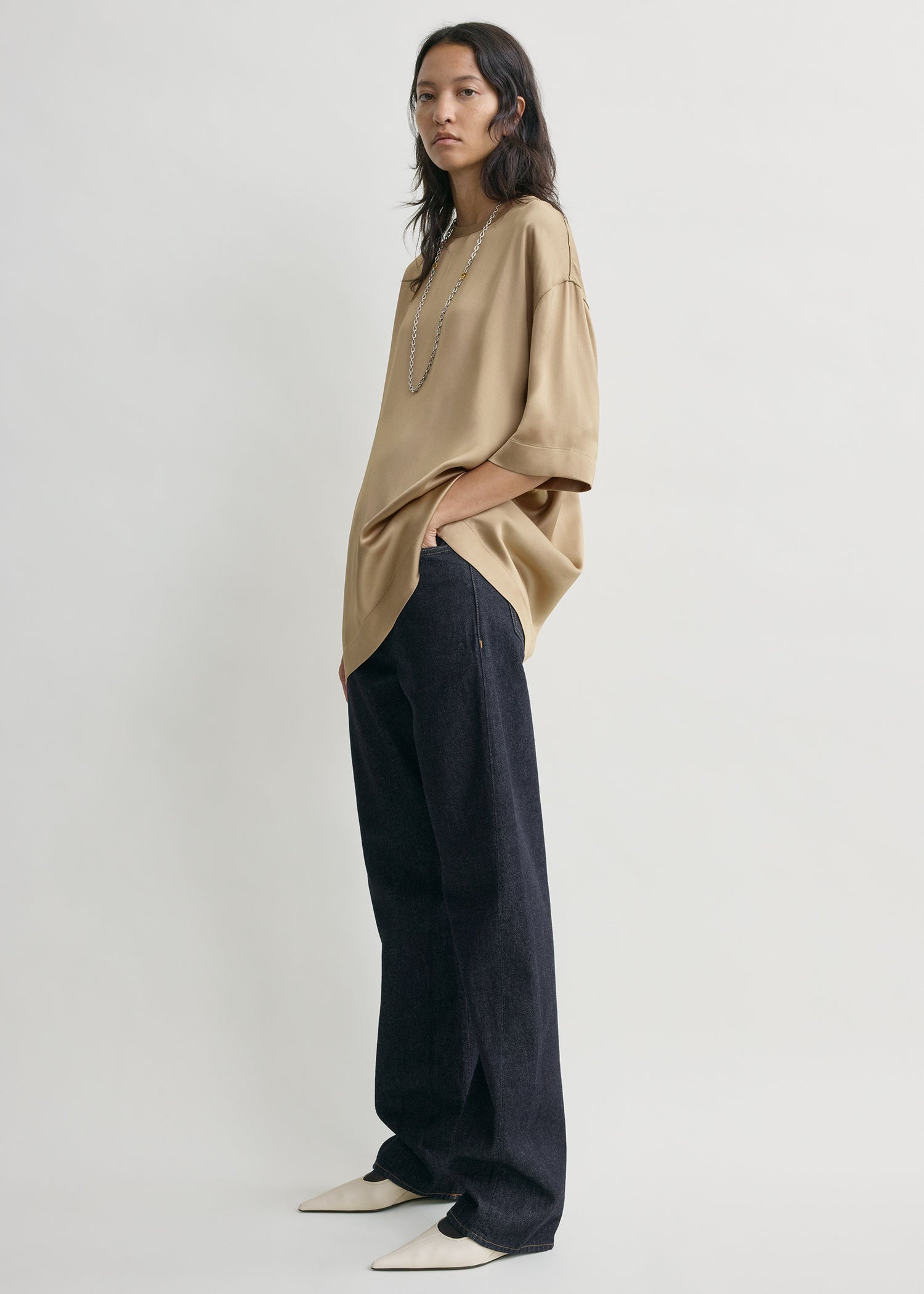 Satin tee latte