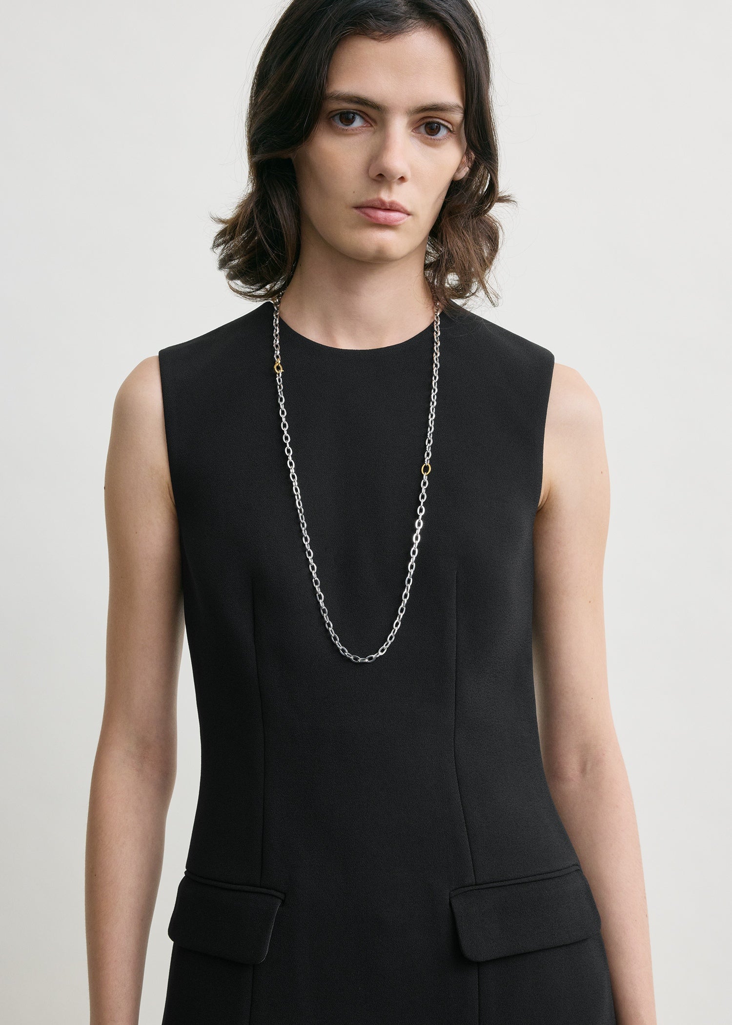 Sleeveless pocket top black – TOTEME
