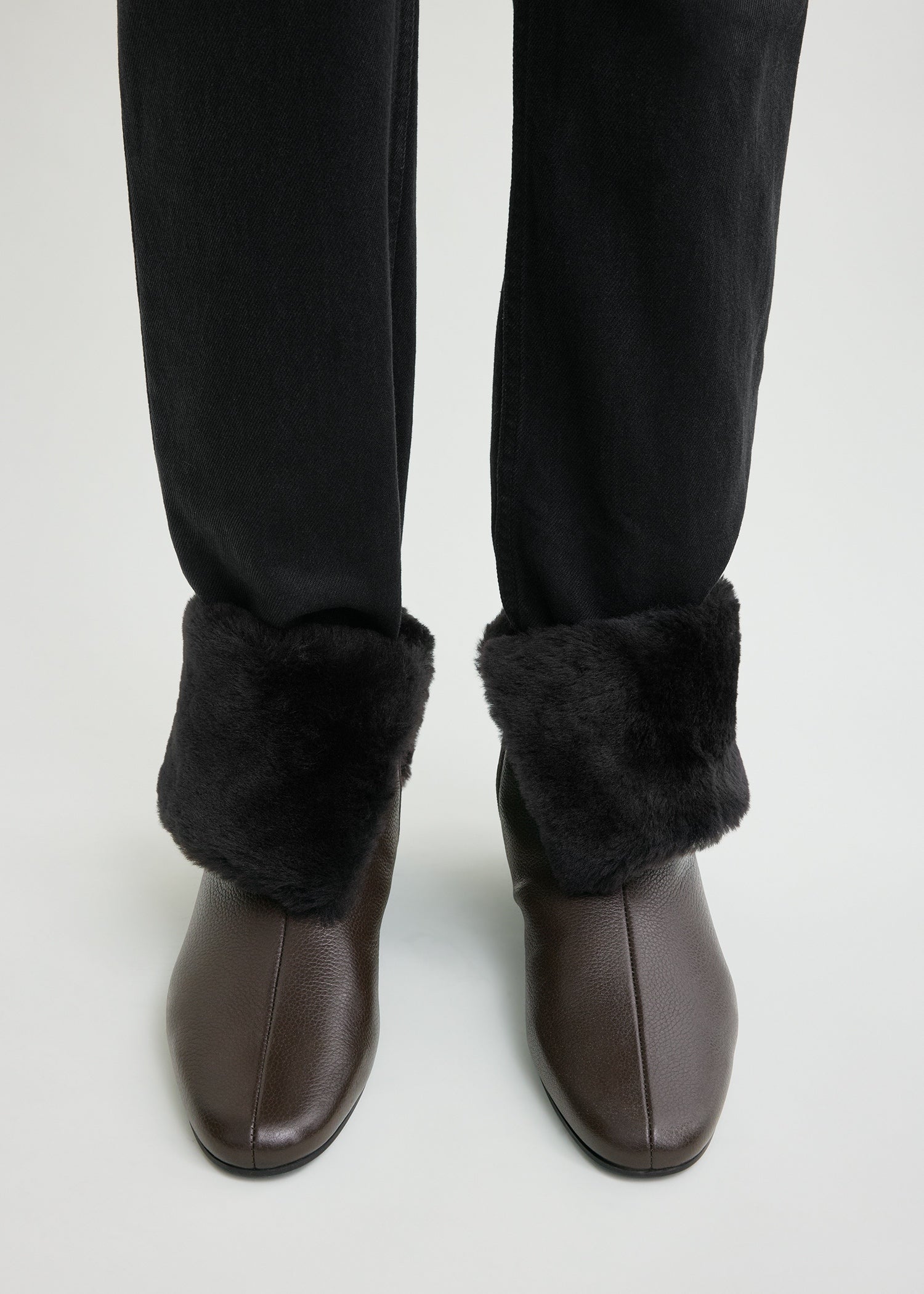 Downtown shearling boots brown