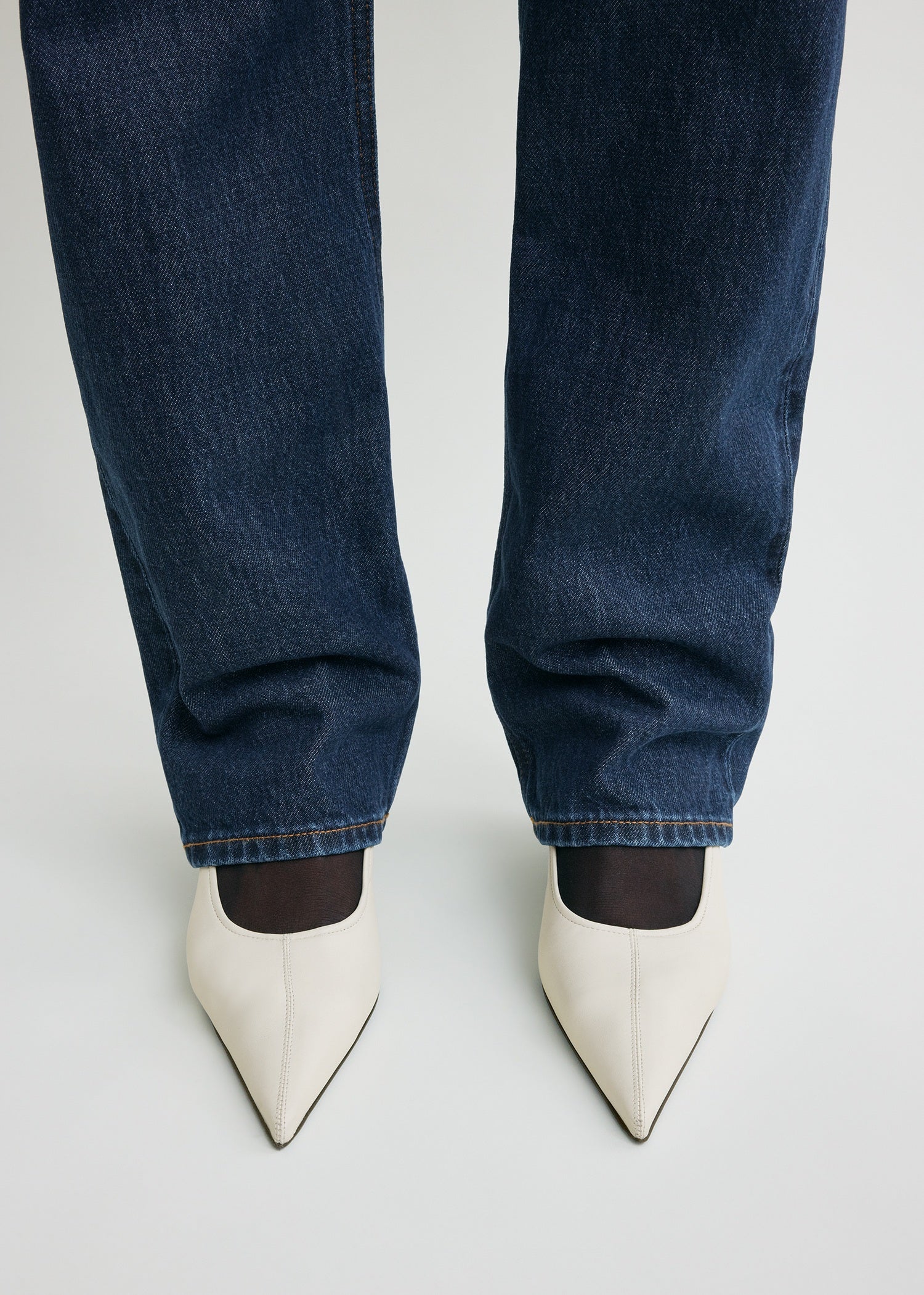 Sharp nappa wedge pumps white