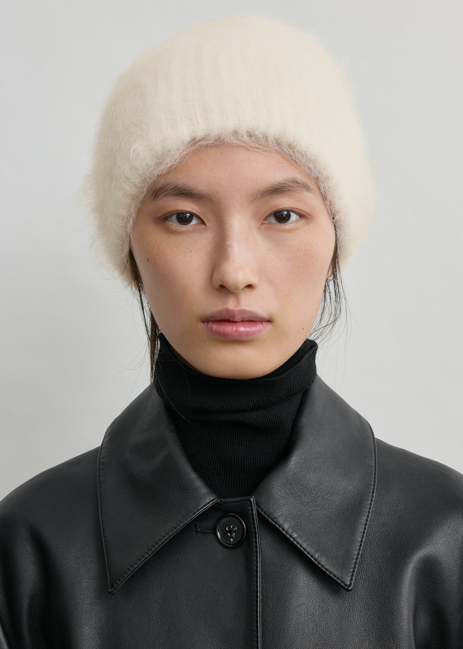 Alpaca knit beanie ecru