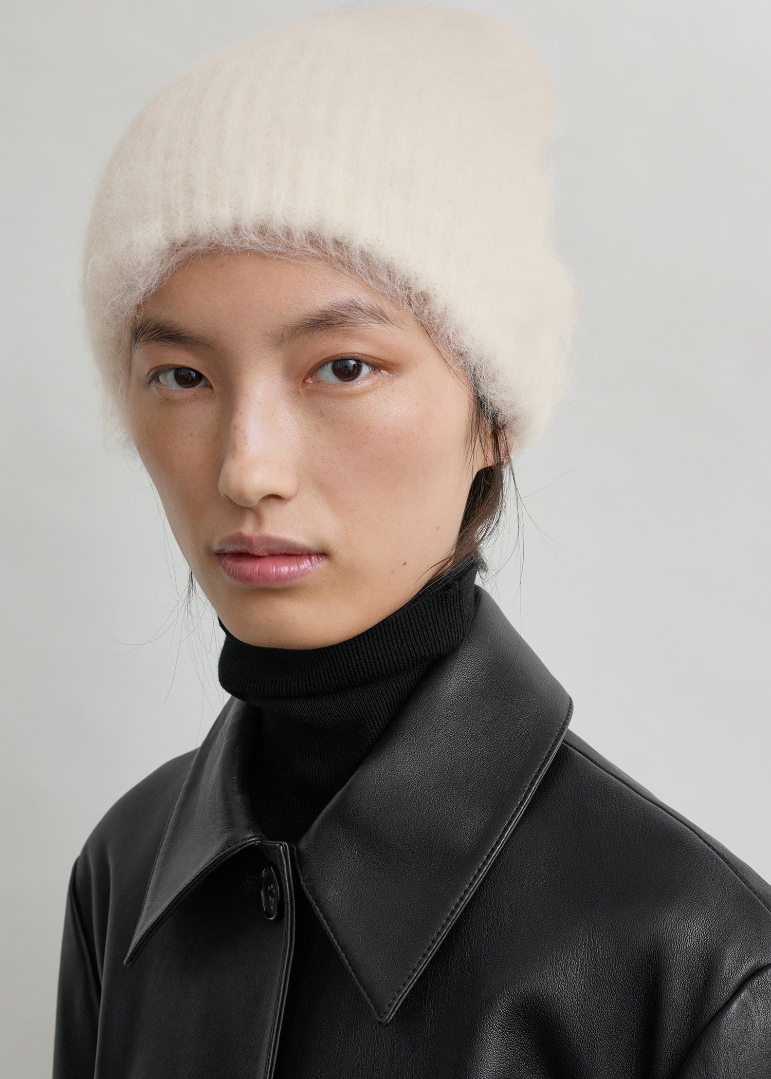 Alpaca knit beanie ecru