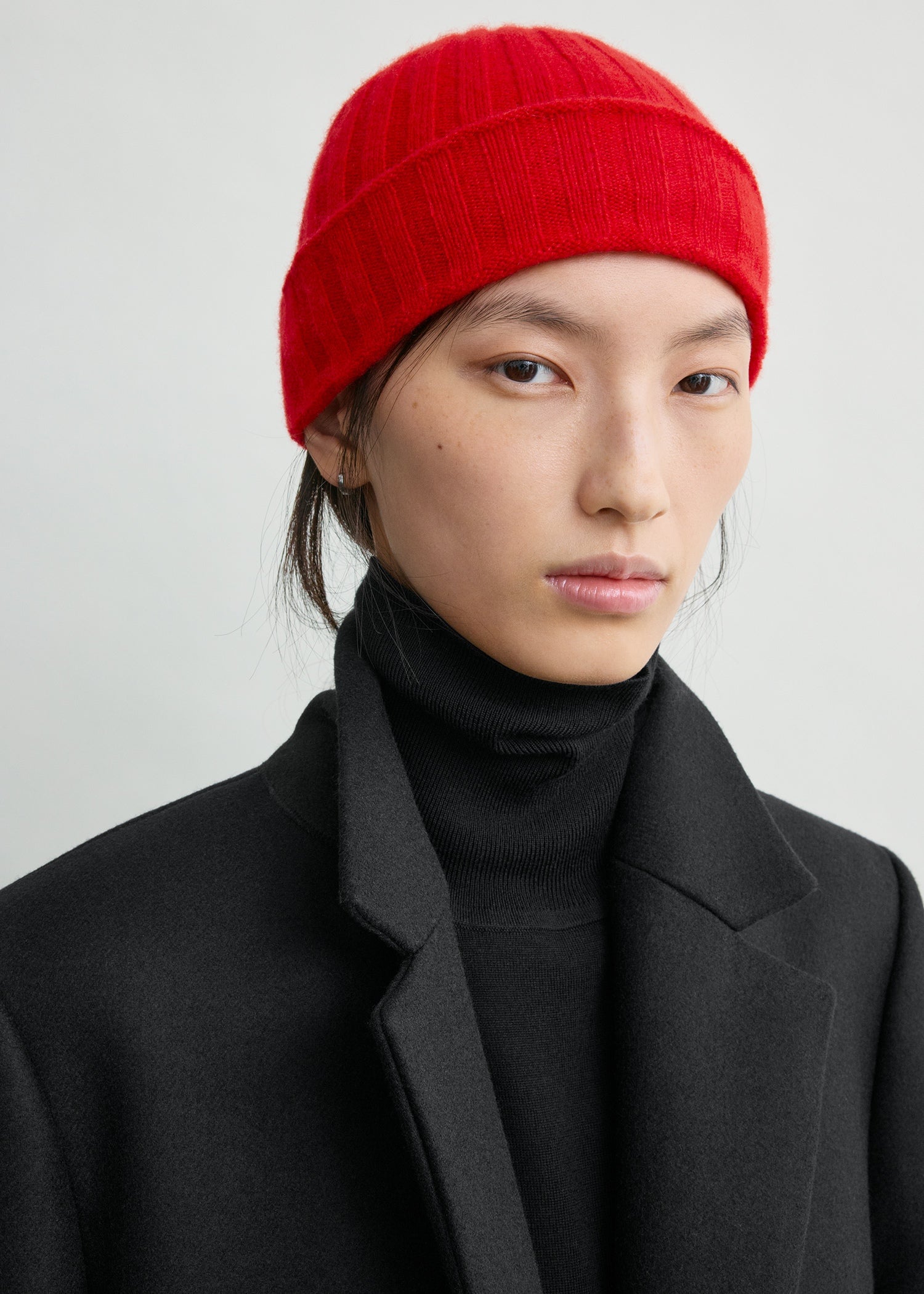 Cashmere beanie poppy