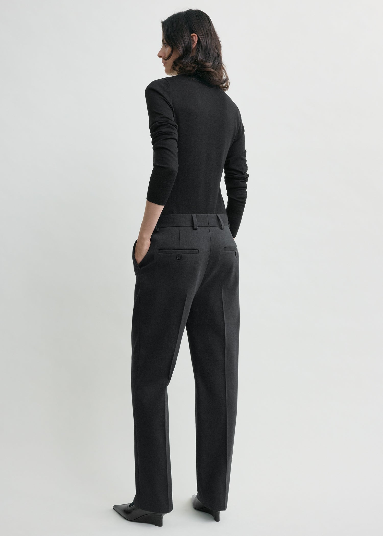 Cropped suit trousers washed black