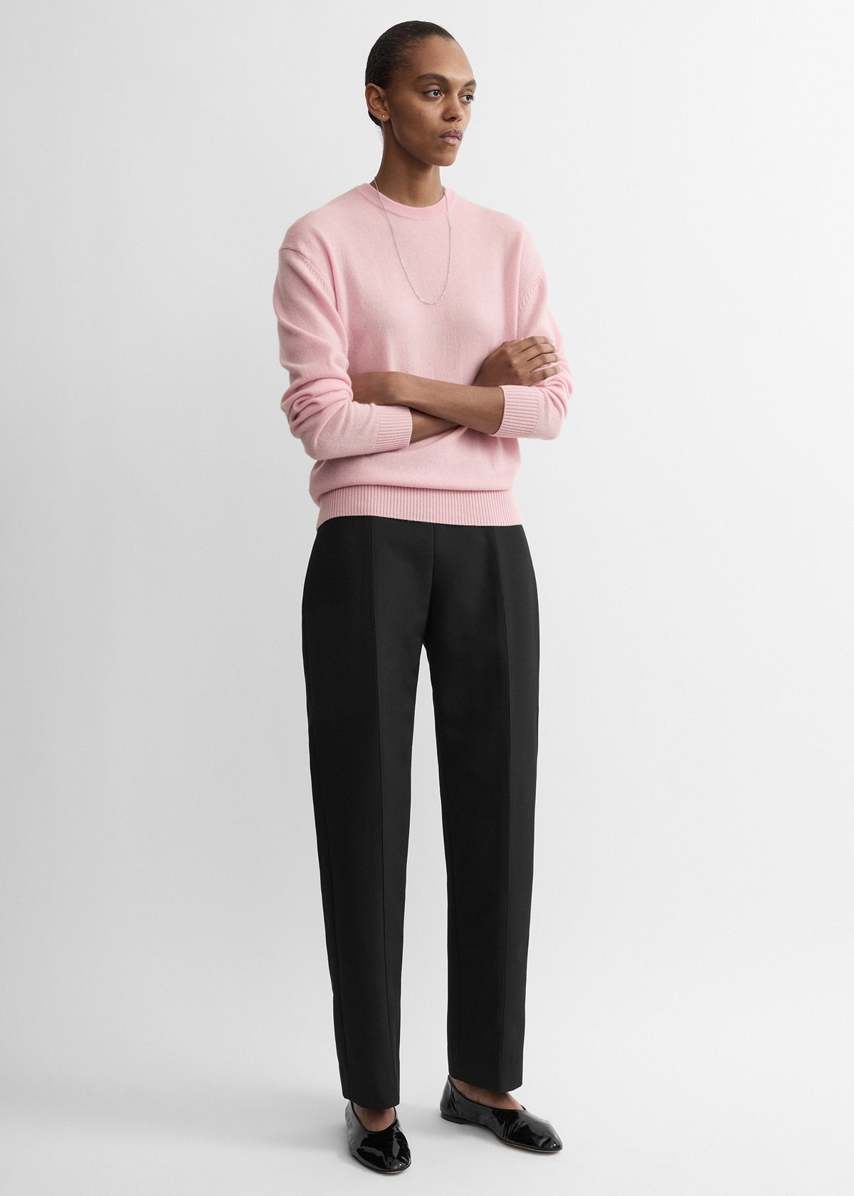Classic cashmere crew knit pearl pink