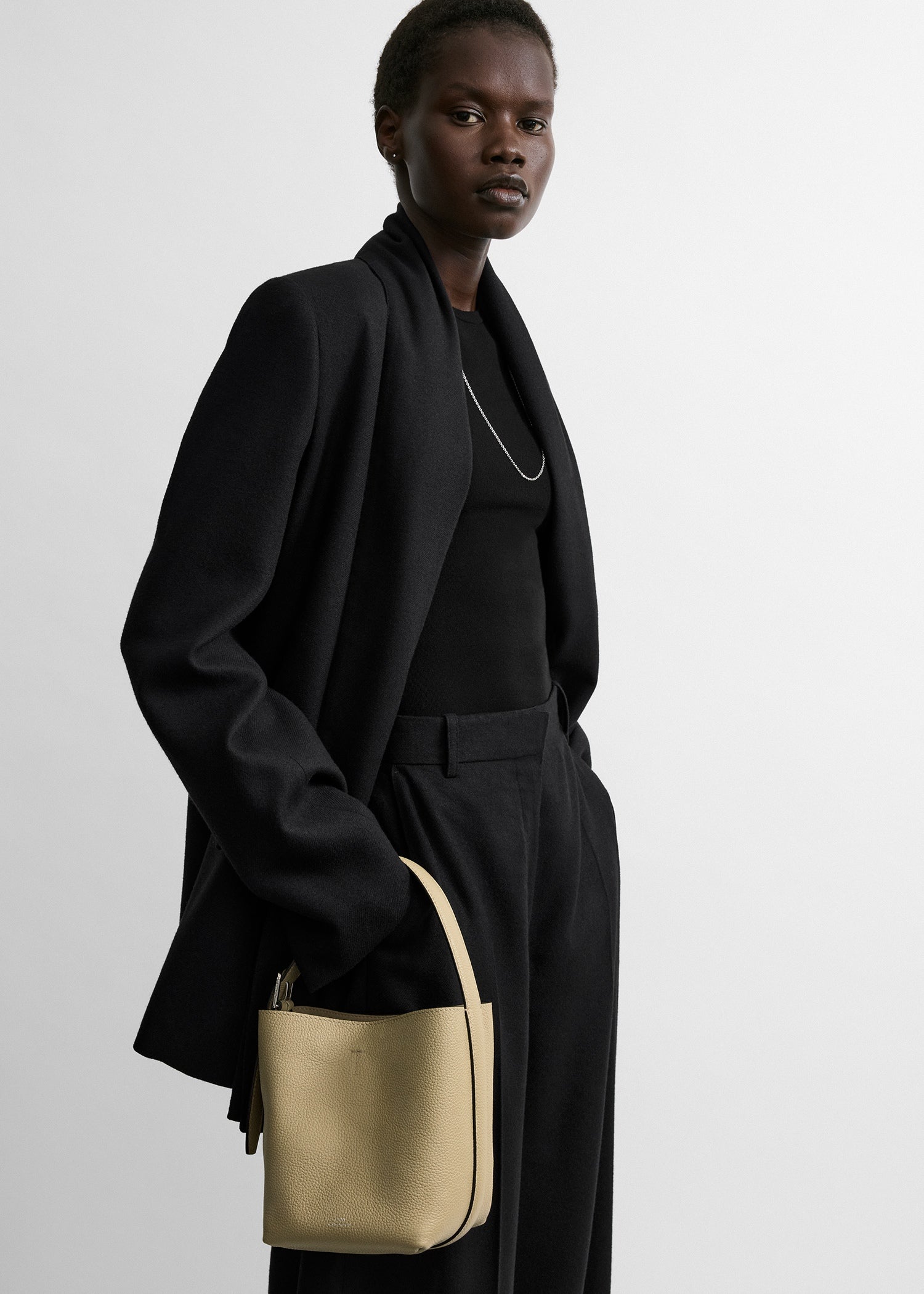 Small Belted grained-leather tote cashew
