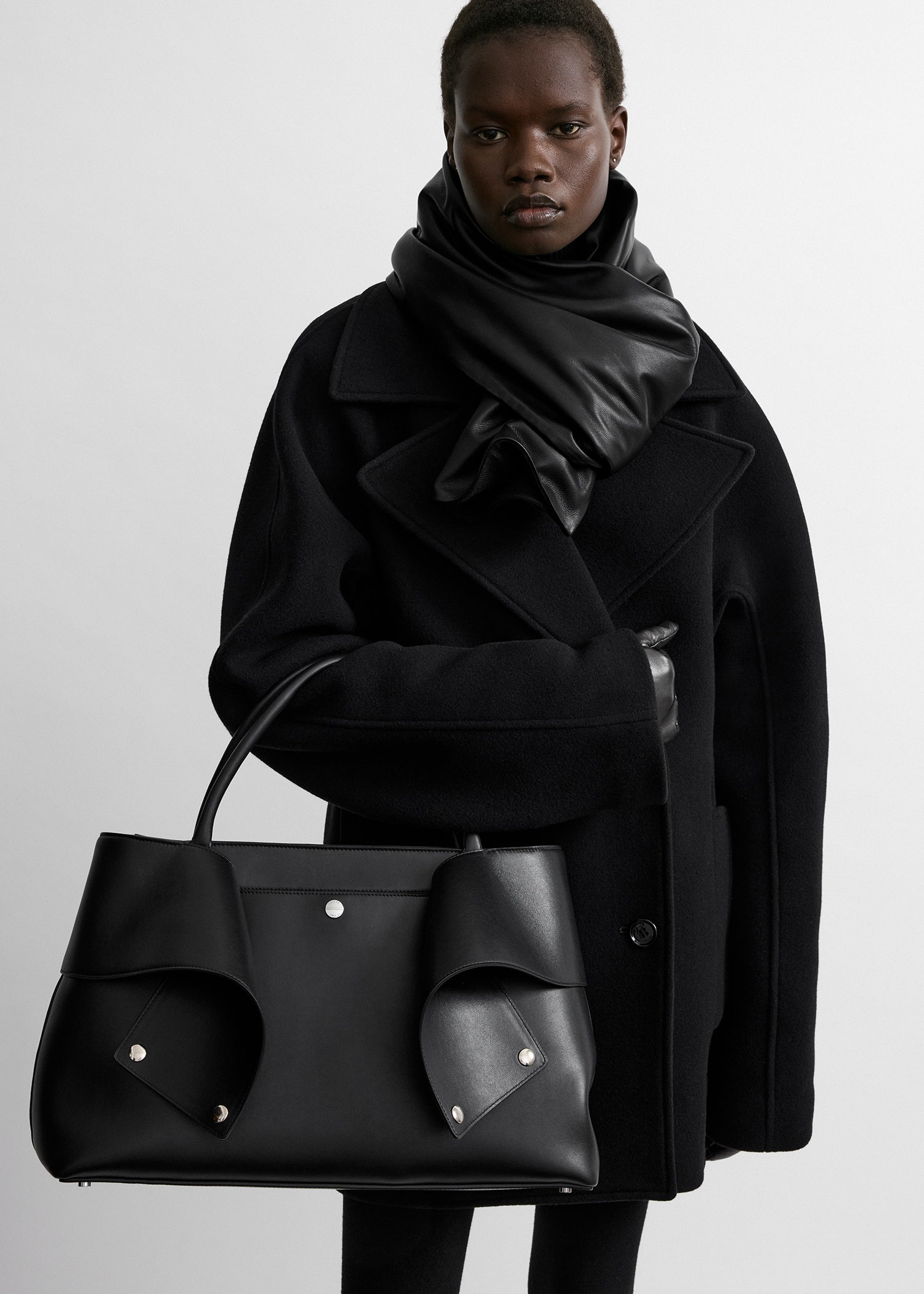 Mercer leather tote black/red