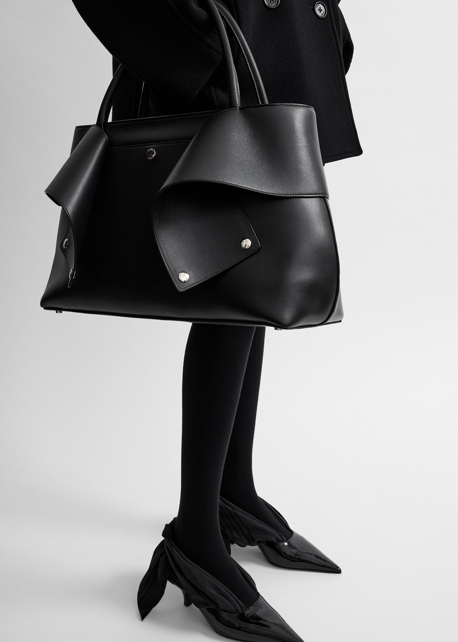 Mercer leather tote black/red
