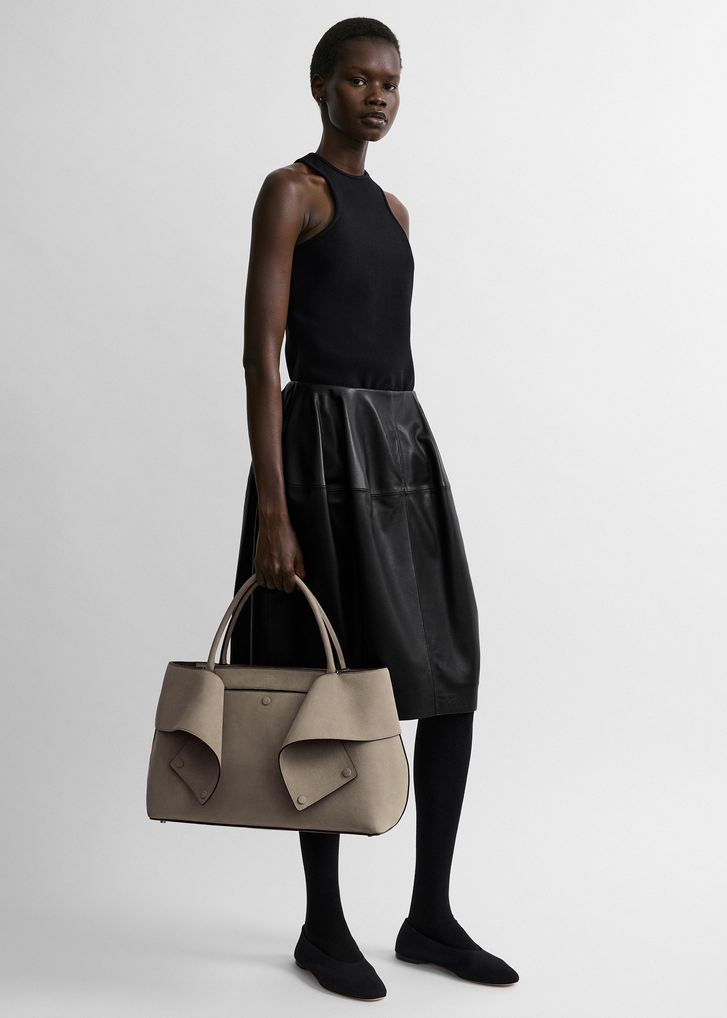 Mercer nubuck tote rock