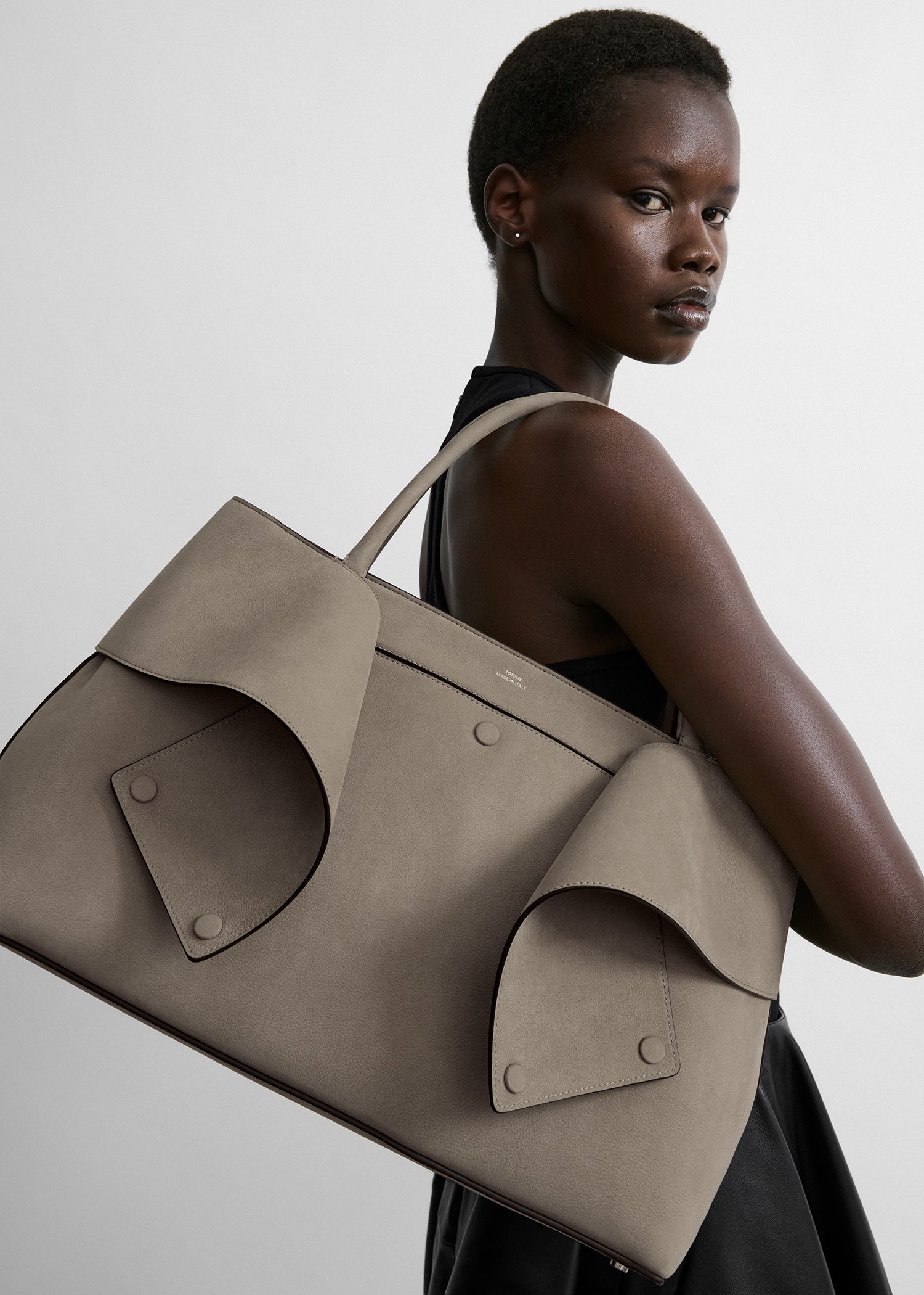 Mercer nubuck tote rock