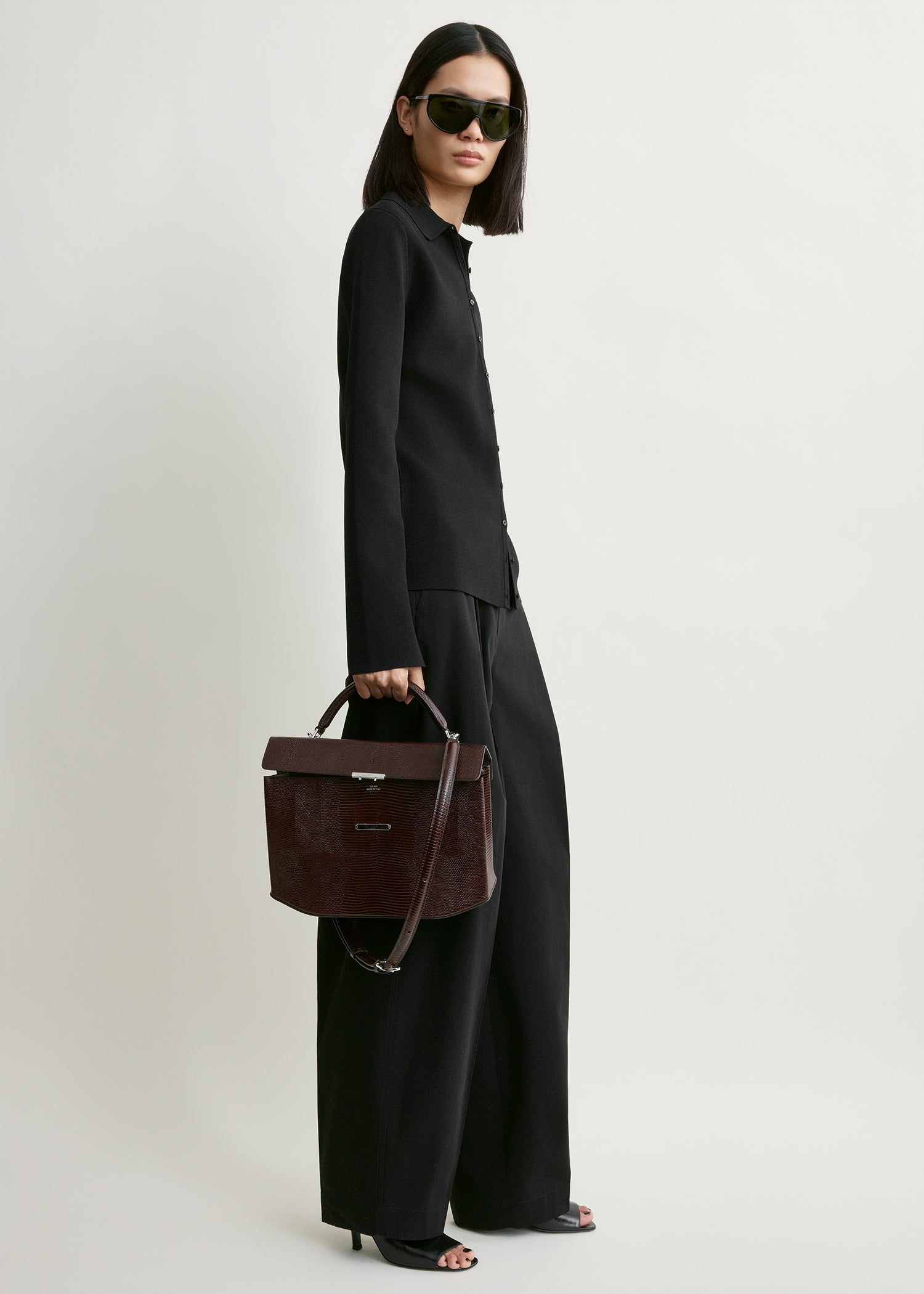 Clip lizard-embossed top handle brown