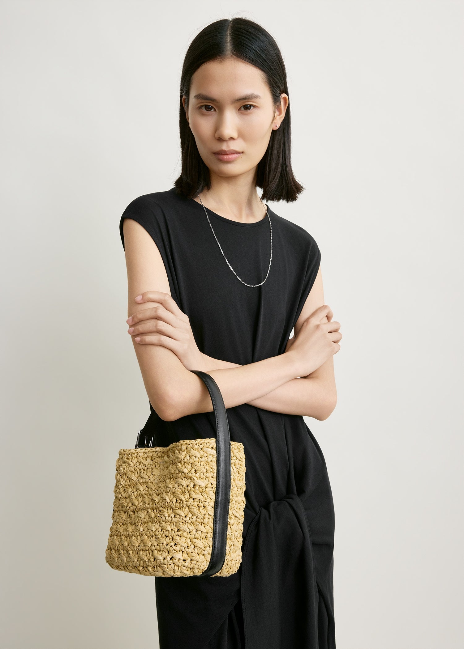 Small belted paper raffia tote natural