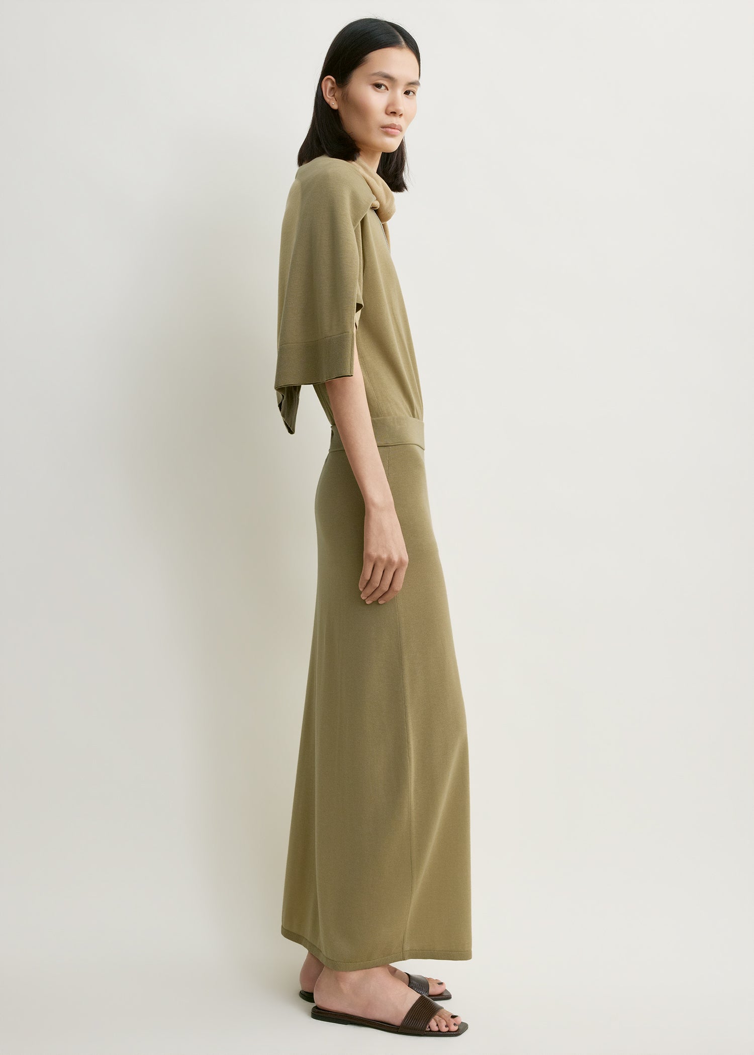 Long knit skirt desert