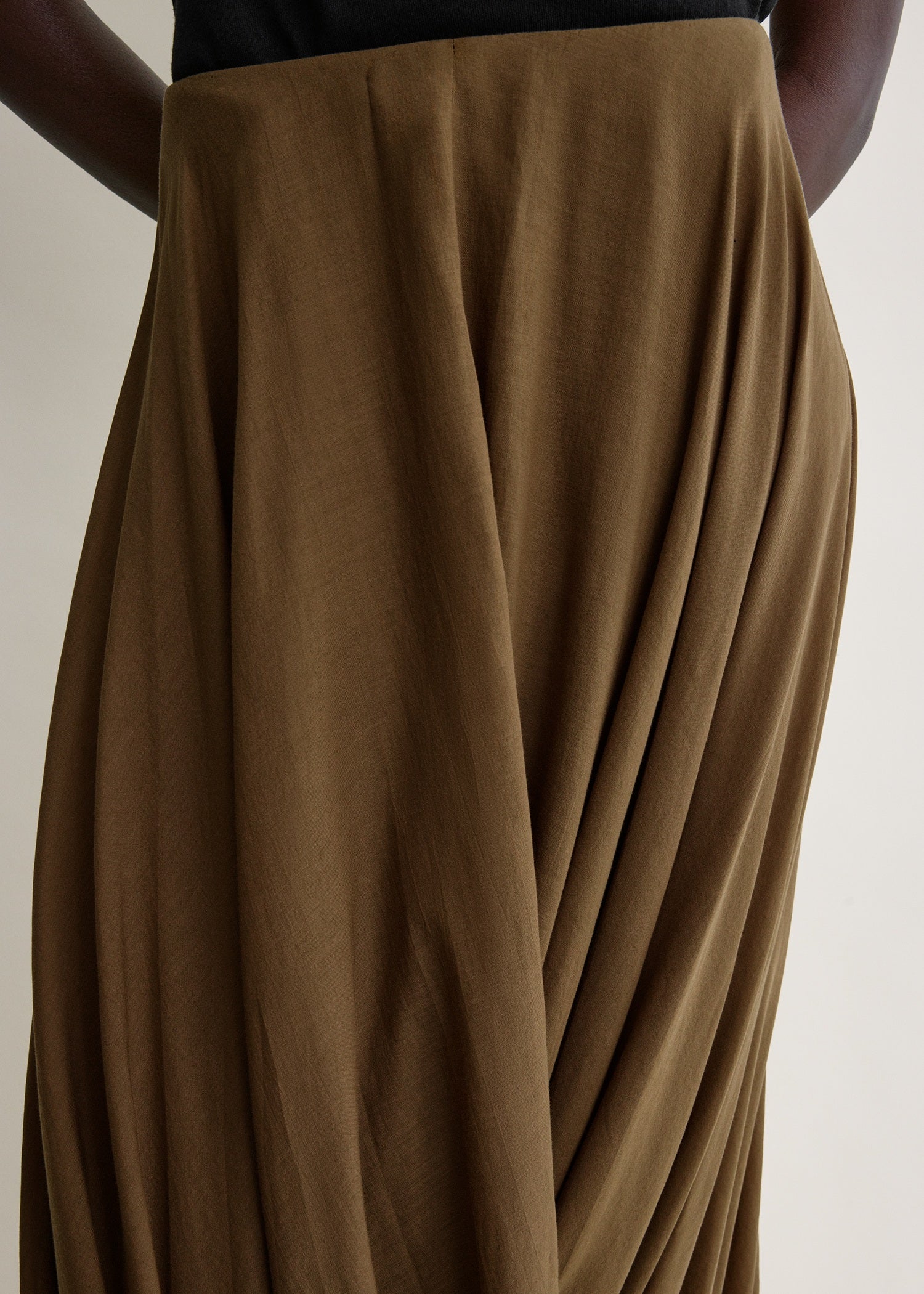 Cocoon skirt walnut