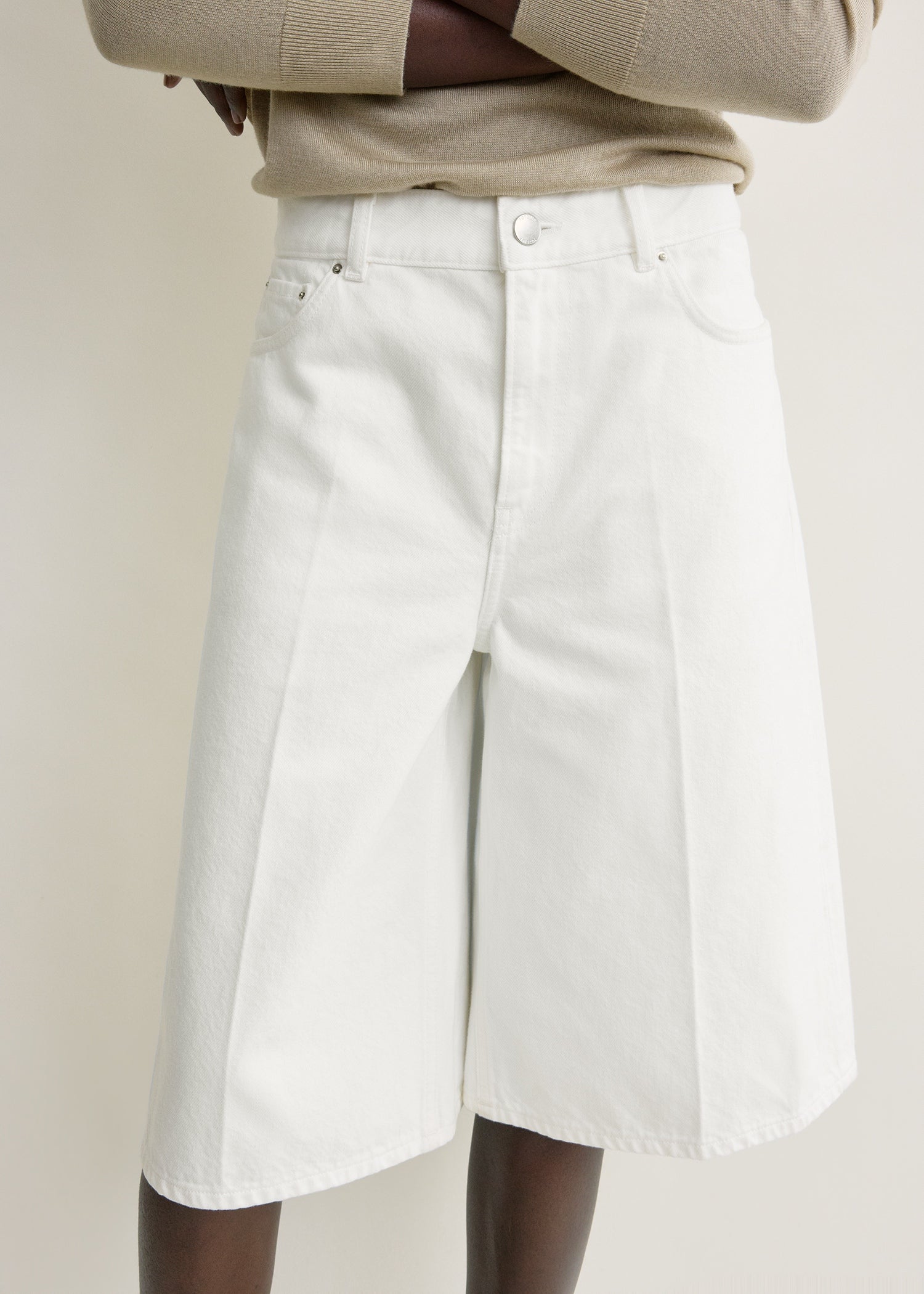 Denim board shorts white