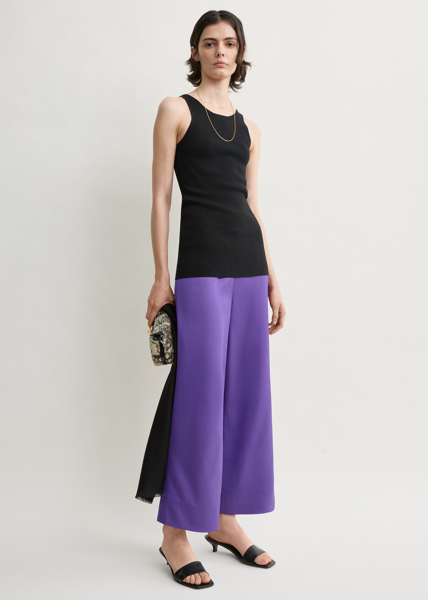 Fluid satin trousers violet