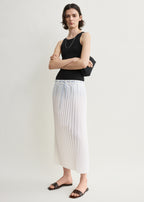 Belted pleated skirt white