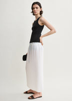 Belted pleated skirt white
