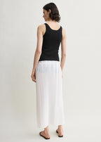 Belted pleated skirt white