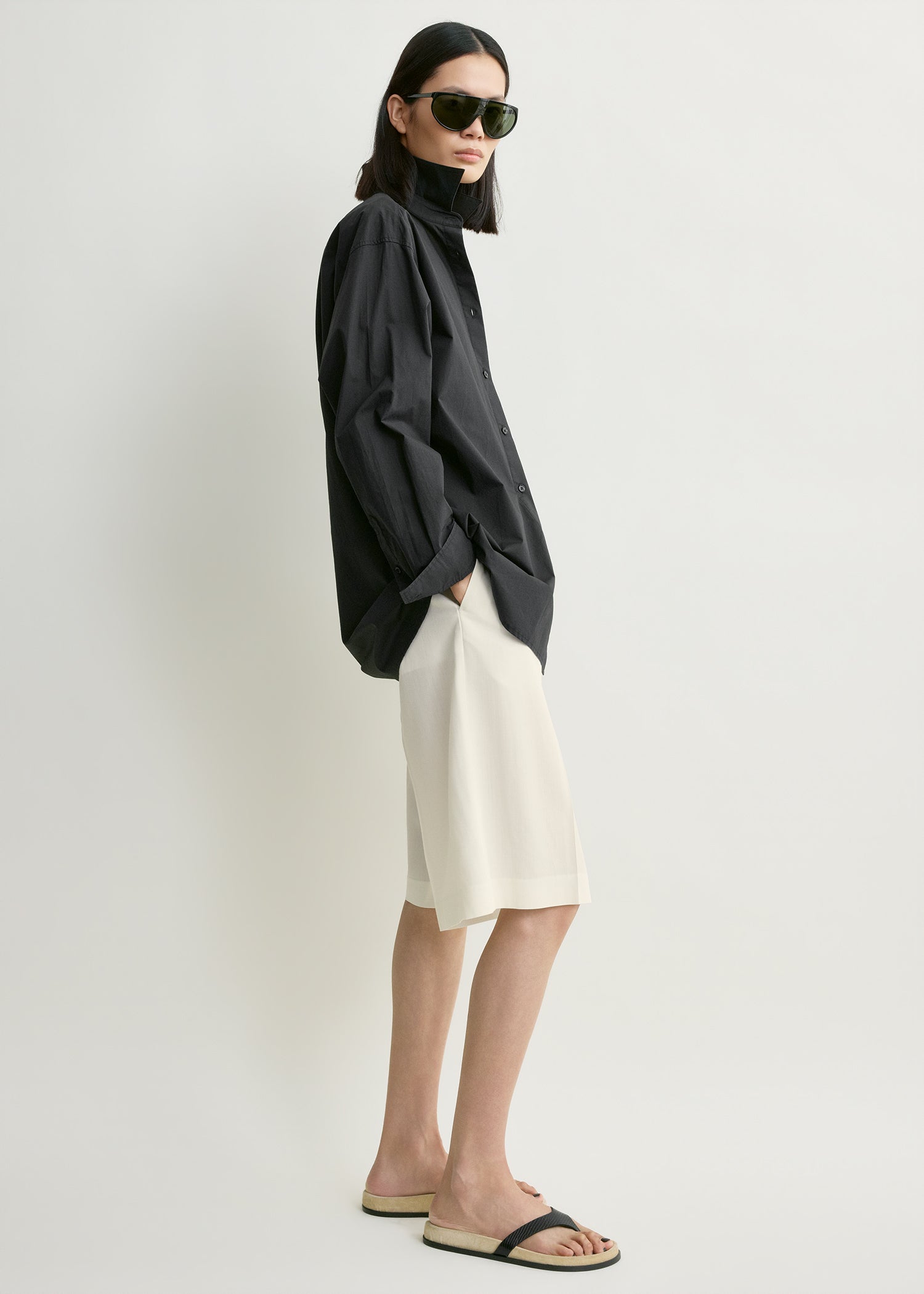 Wide fluid shorts ecru