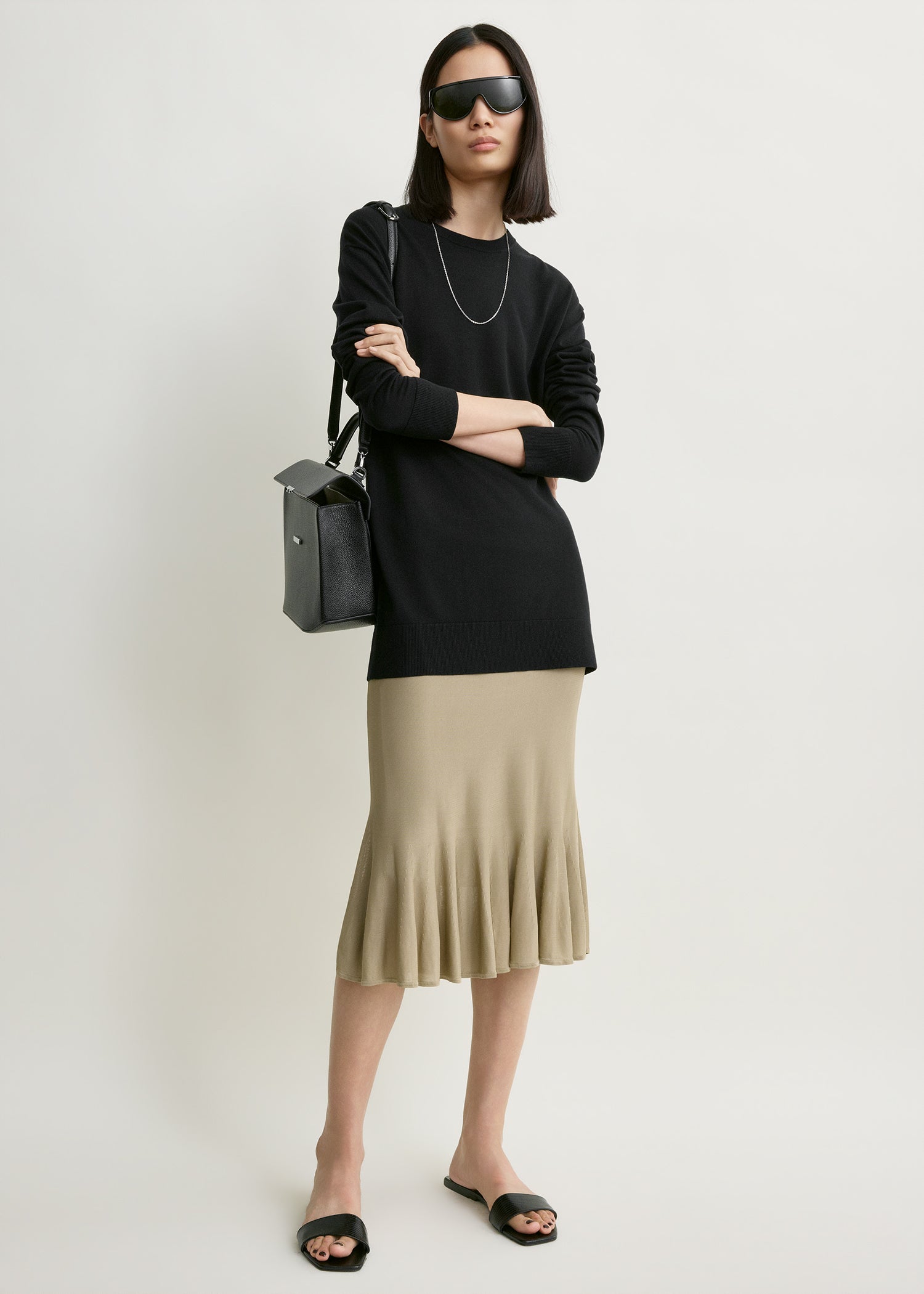 Fluted knit skirt desert