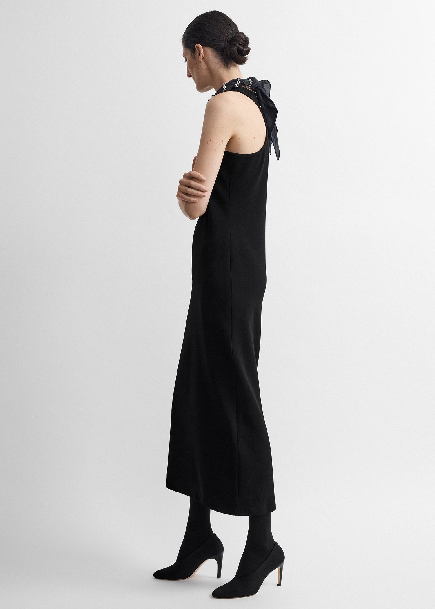 Deep curve tank dress black
