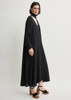 Rounded neckline dress black