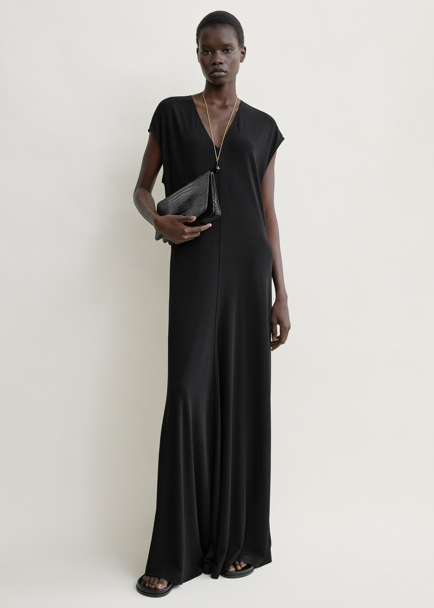 V-neck jersey dress black