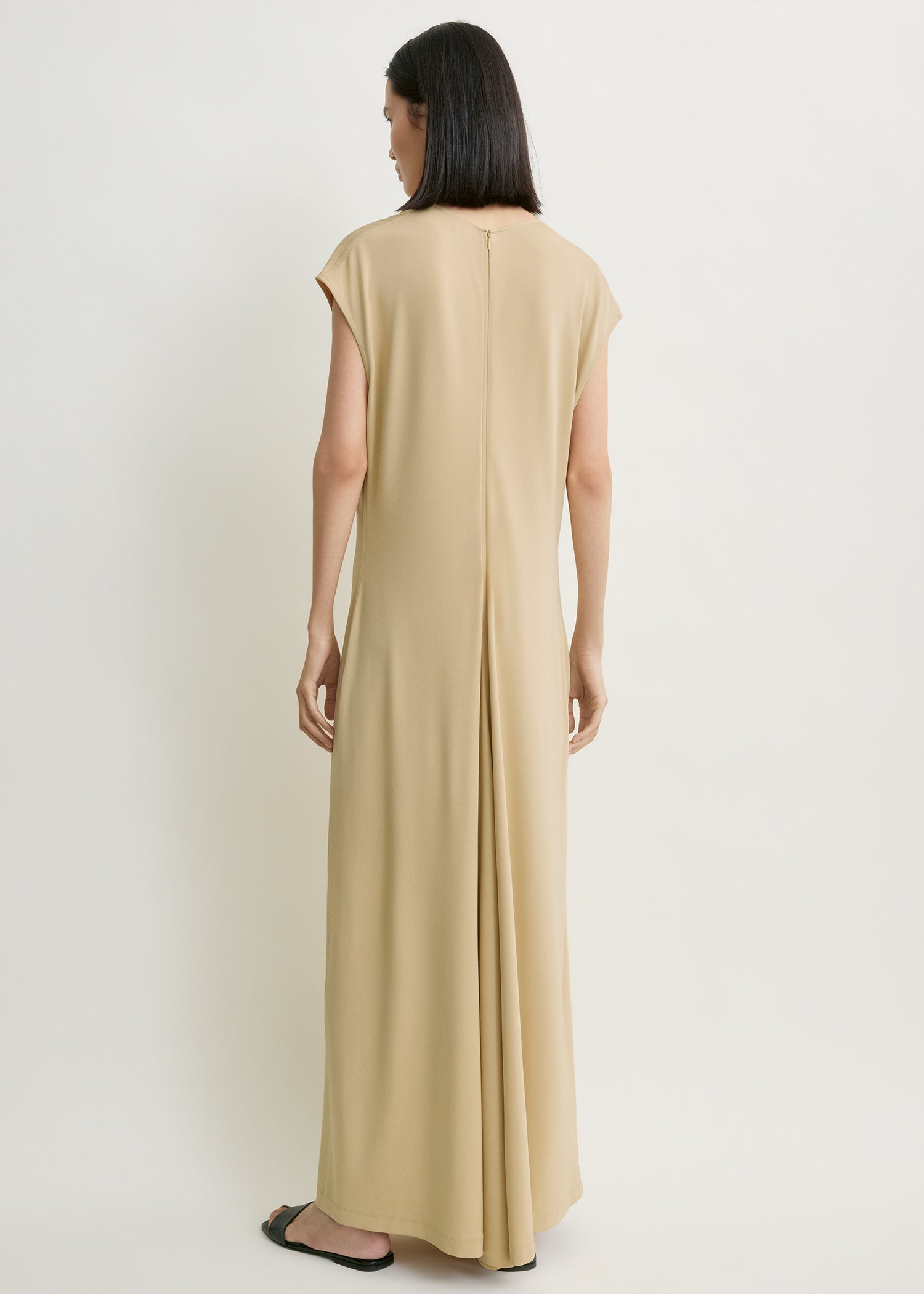V-neck jersey dress chai petite