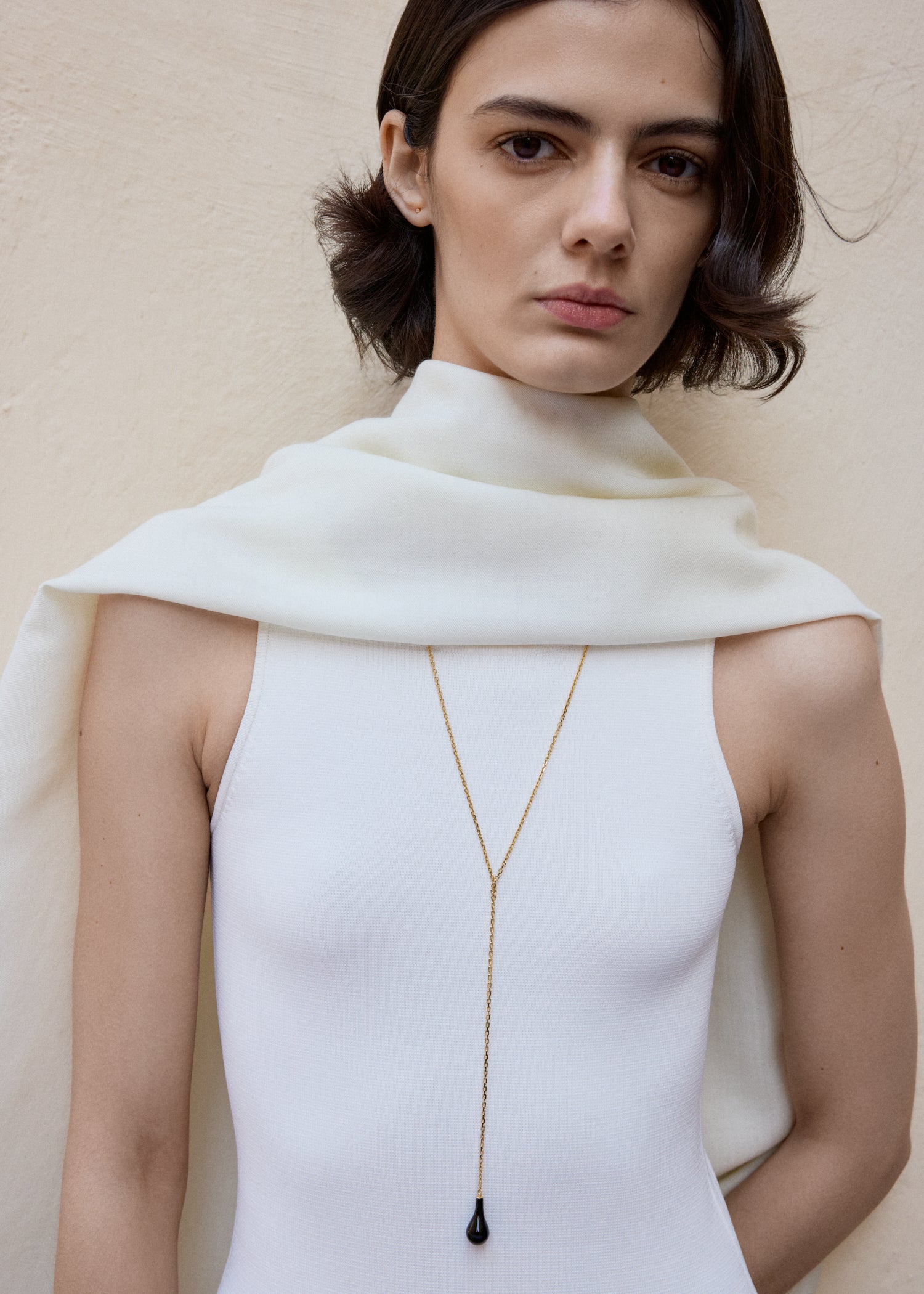 Onyx drop necklace black/gold