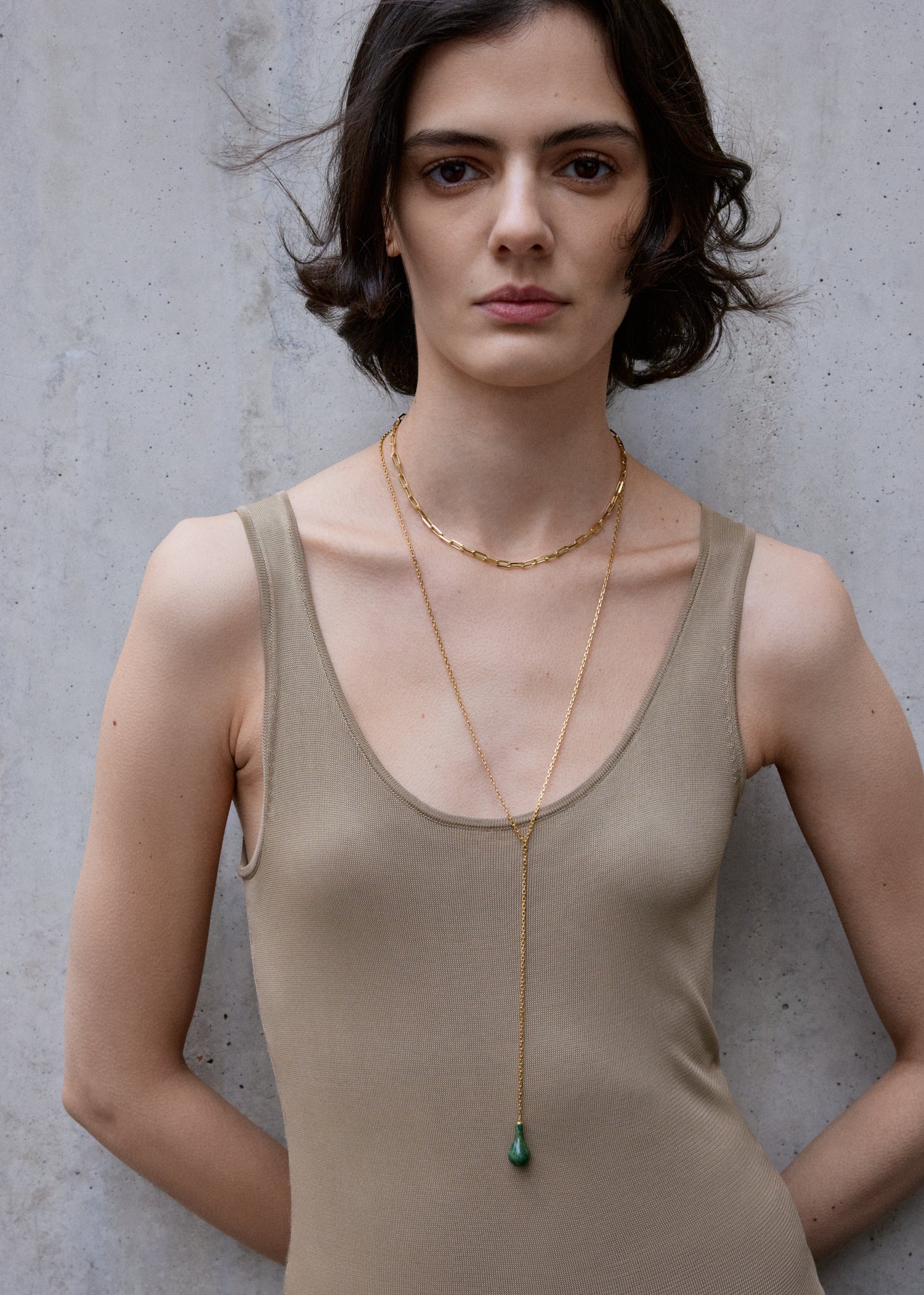 Jade drop necklace dark green/gold