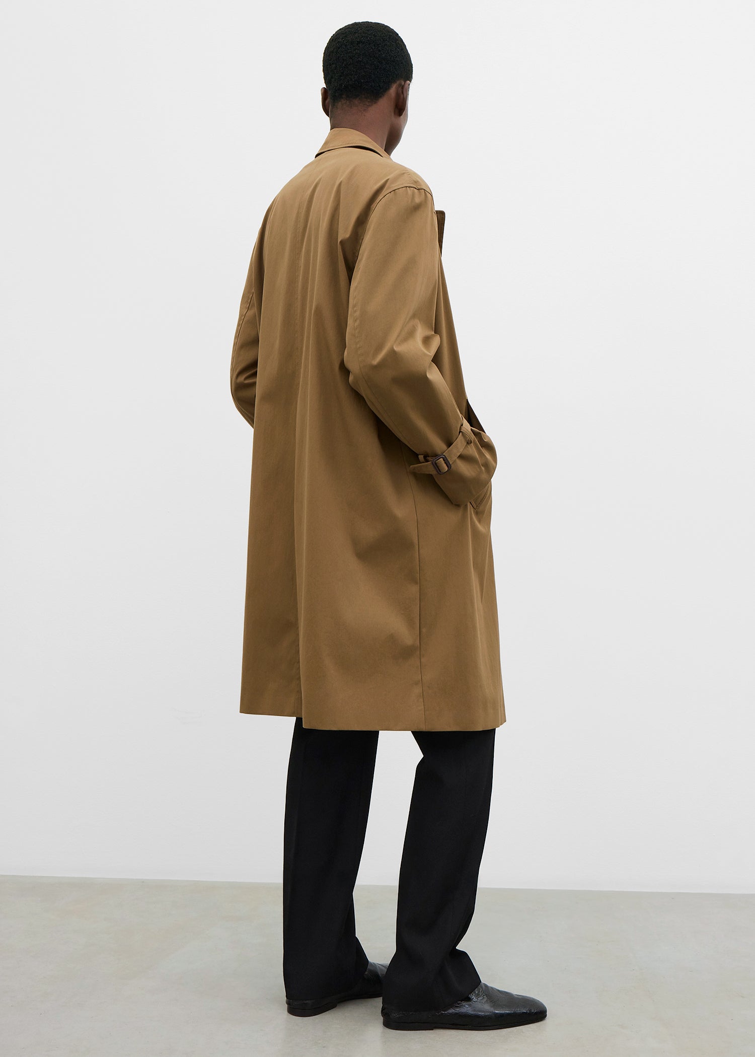 Trench hazel