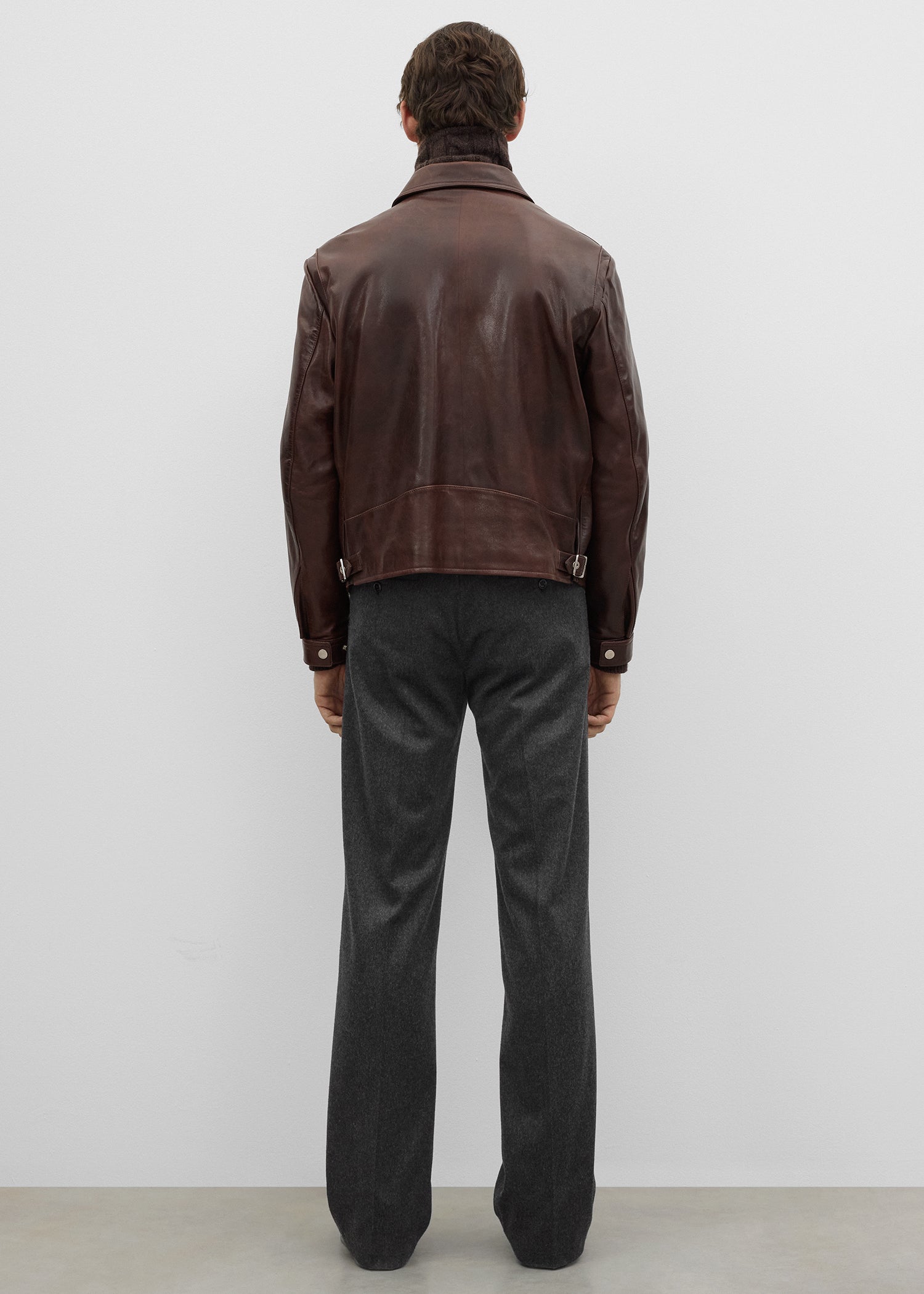 Zip leather jacket brown