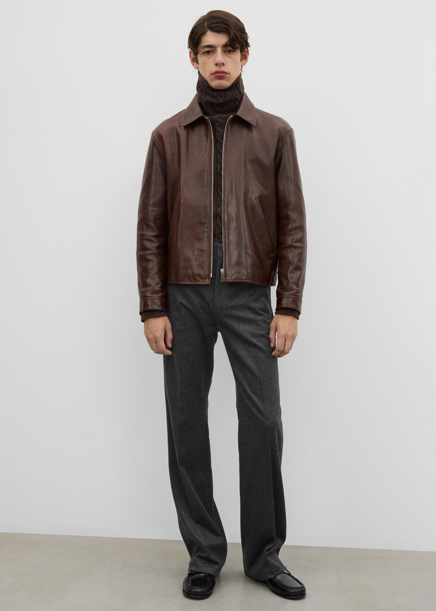Zip leather jacket brown