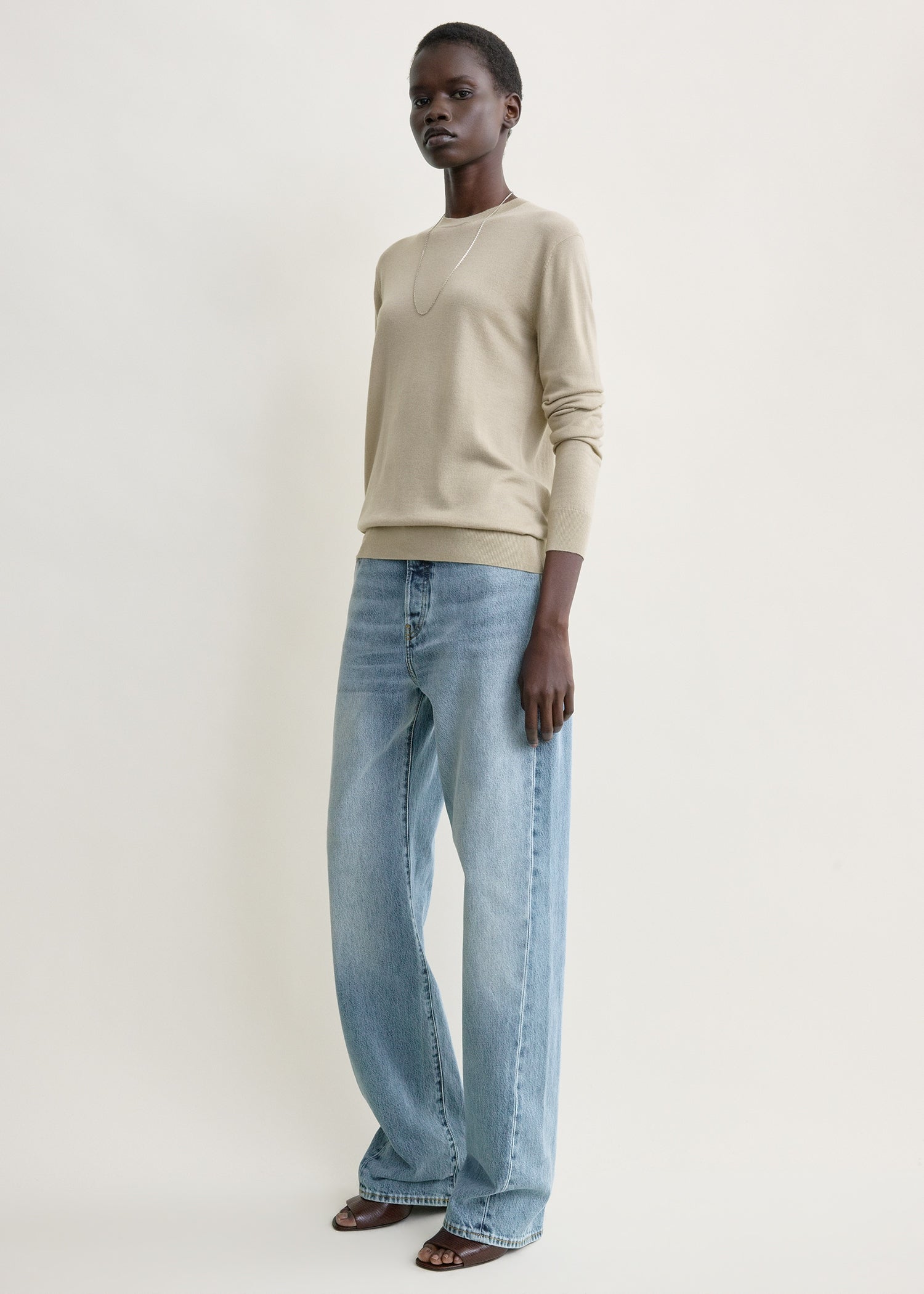 Fine crew knit fawn