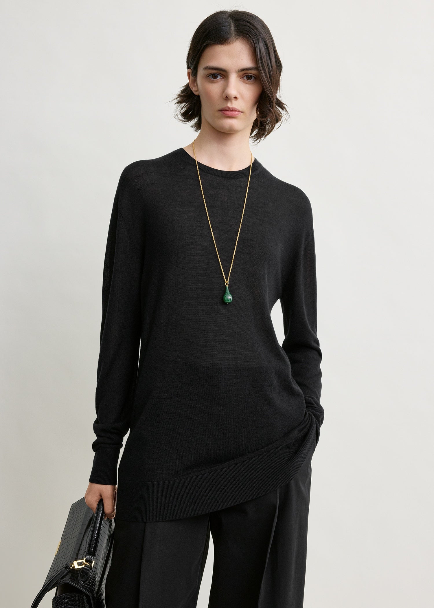 Long-sleeve tee knit black