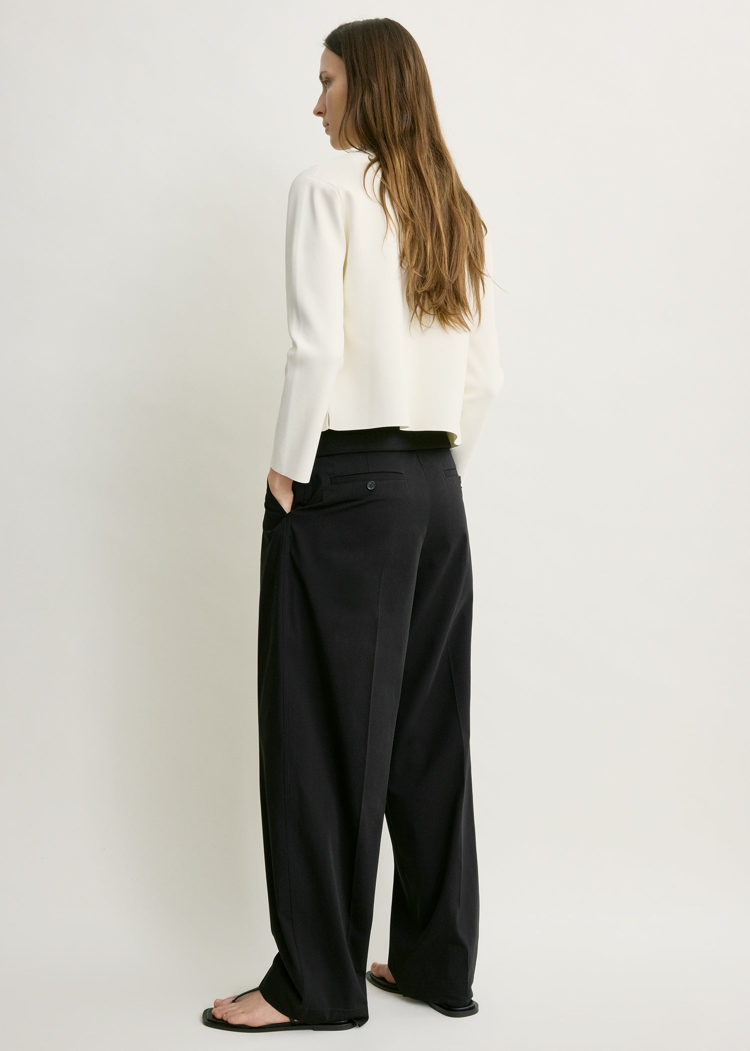 Classic compact knit cardigan white