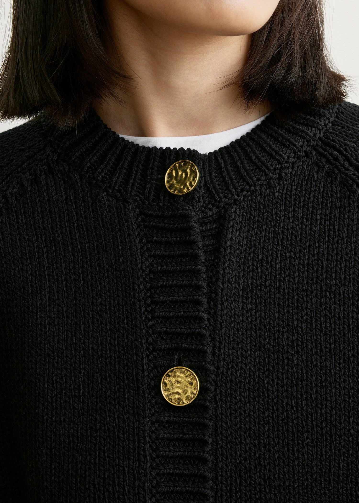 Hammered button cotton cardigan black