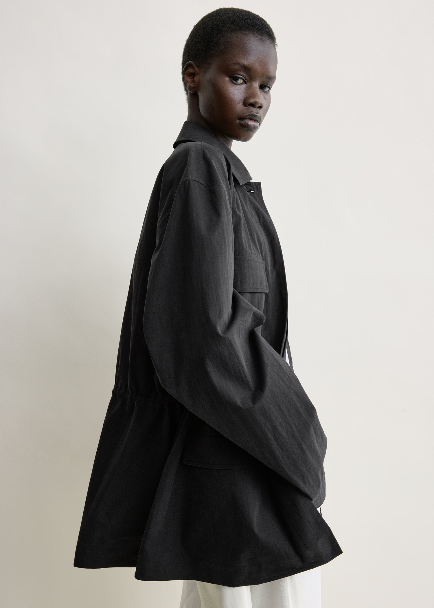 Collared drawstring jacket black