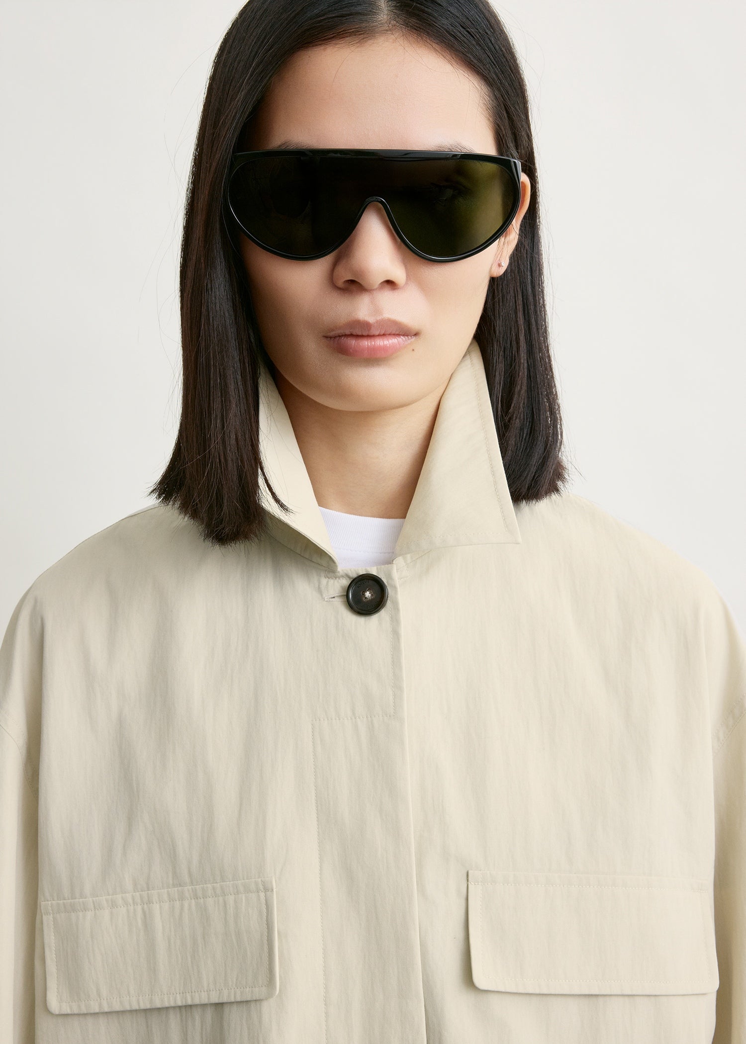 Collared drawstring jacket oyster