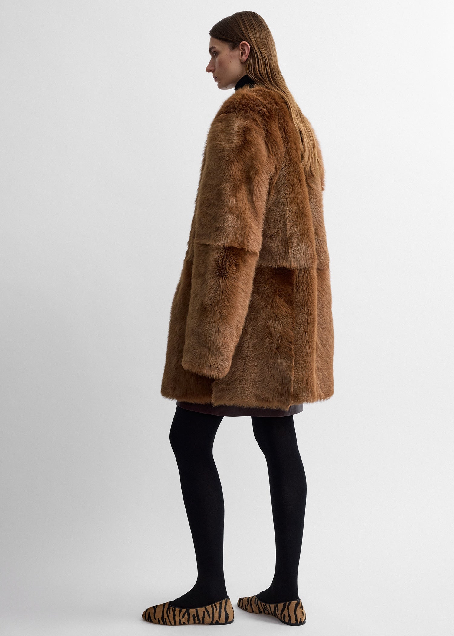 Short silky shearling coat ginger